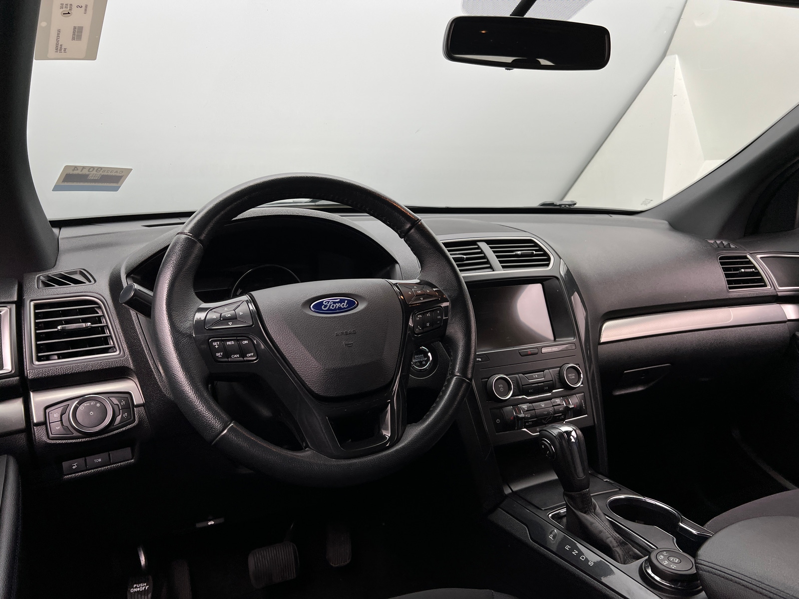 Thumbnail: 2018 Ford Explorer - 3
