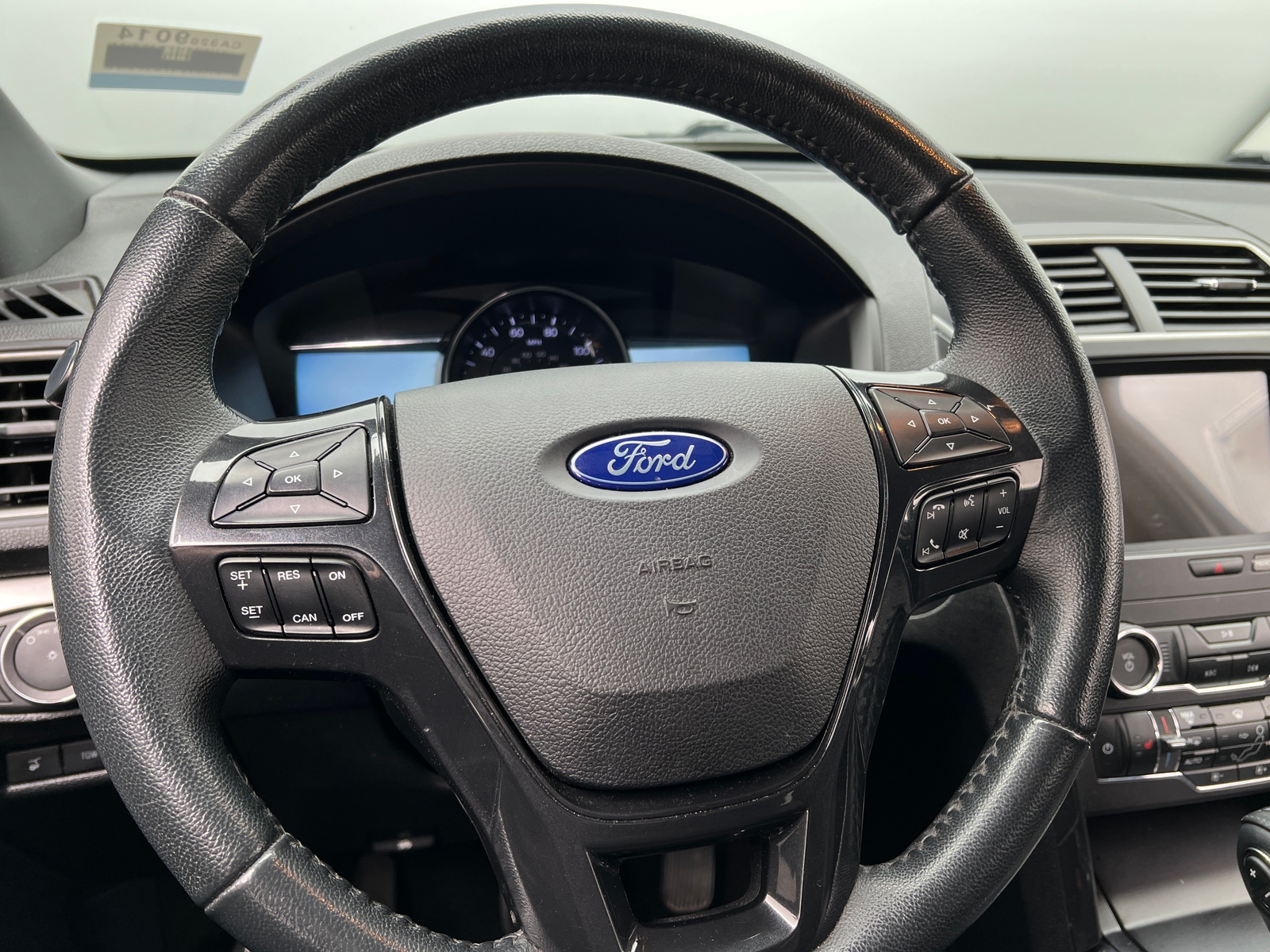 Thumbnail: 2018 Ford Explorer - 5