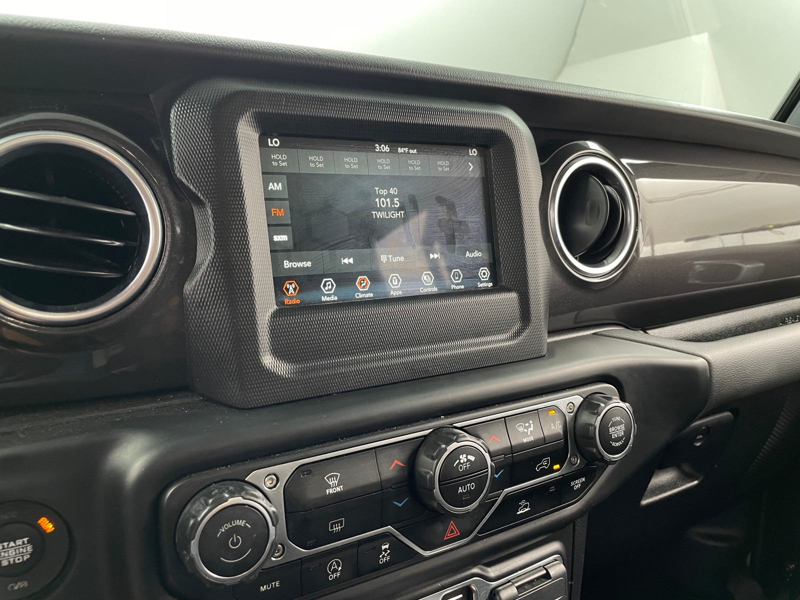 Thumbnail: 2021 Jeep Wrangler - 3