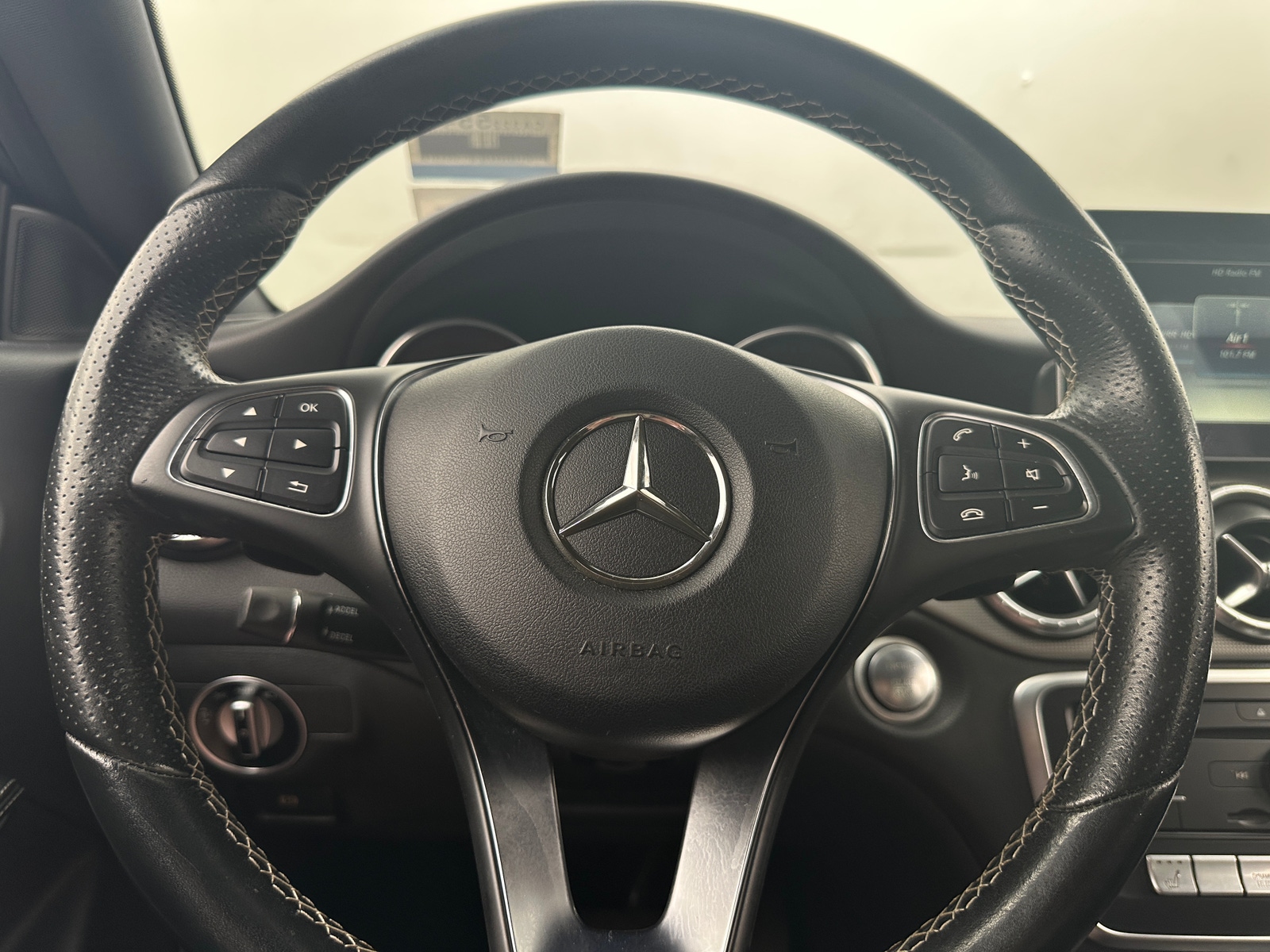 Thumbnail: 2018 Mercedes-Benz CLA - 3