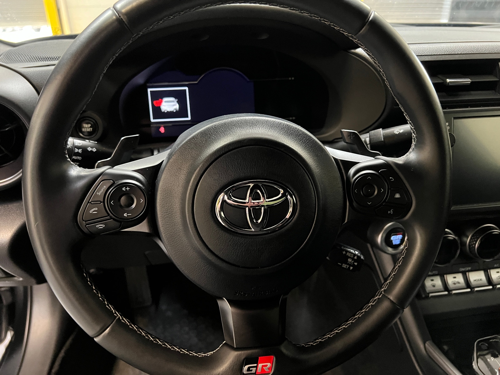Thumbnail: 2023 Toyota GR86 - 4