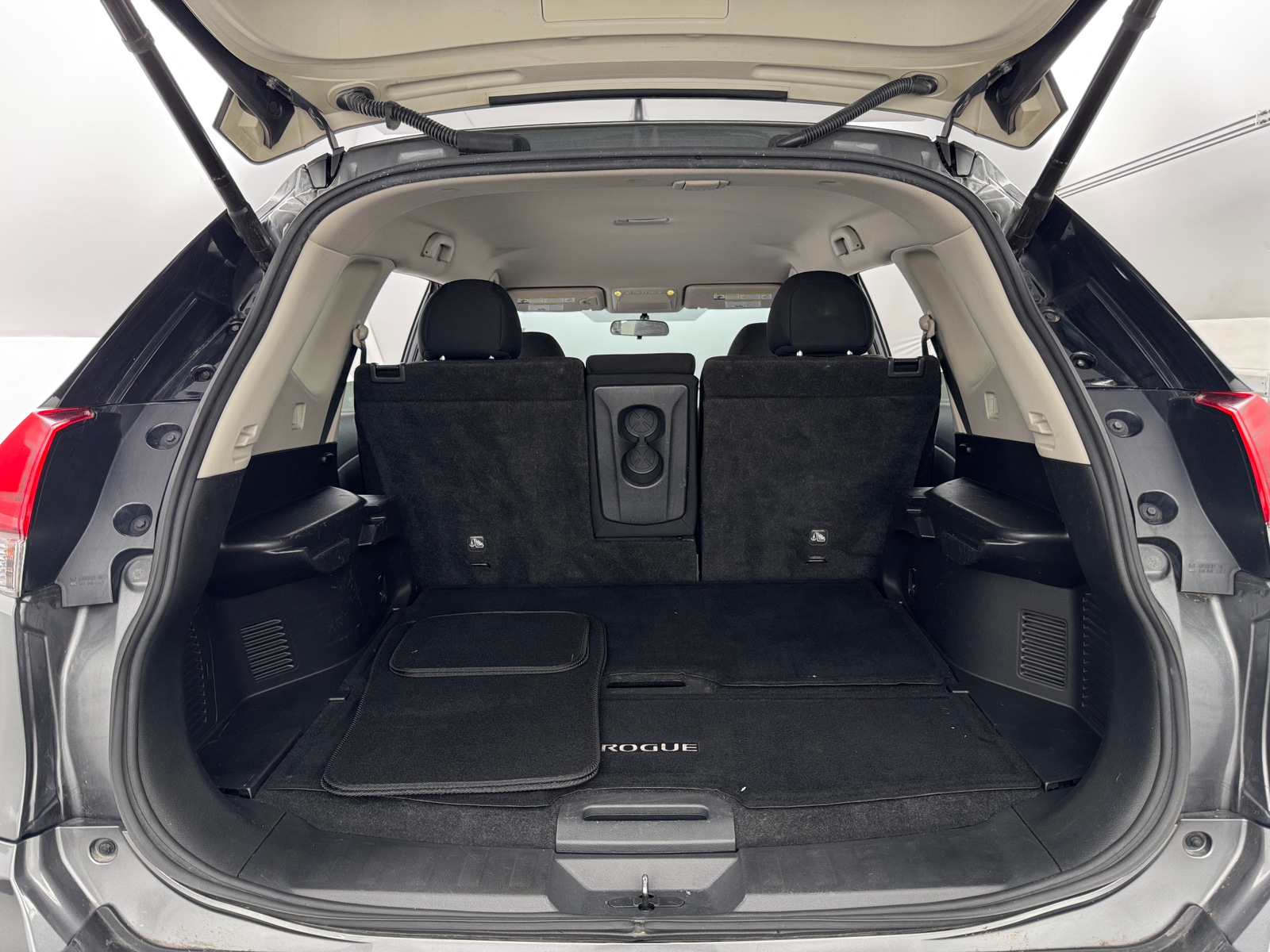 Thumbnail: 2018 Nissan Rogue - 7