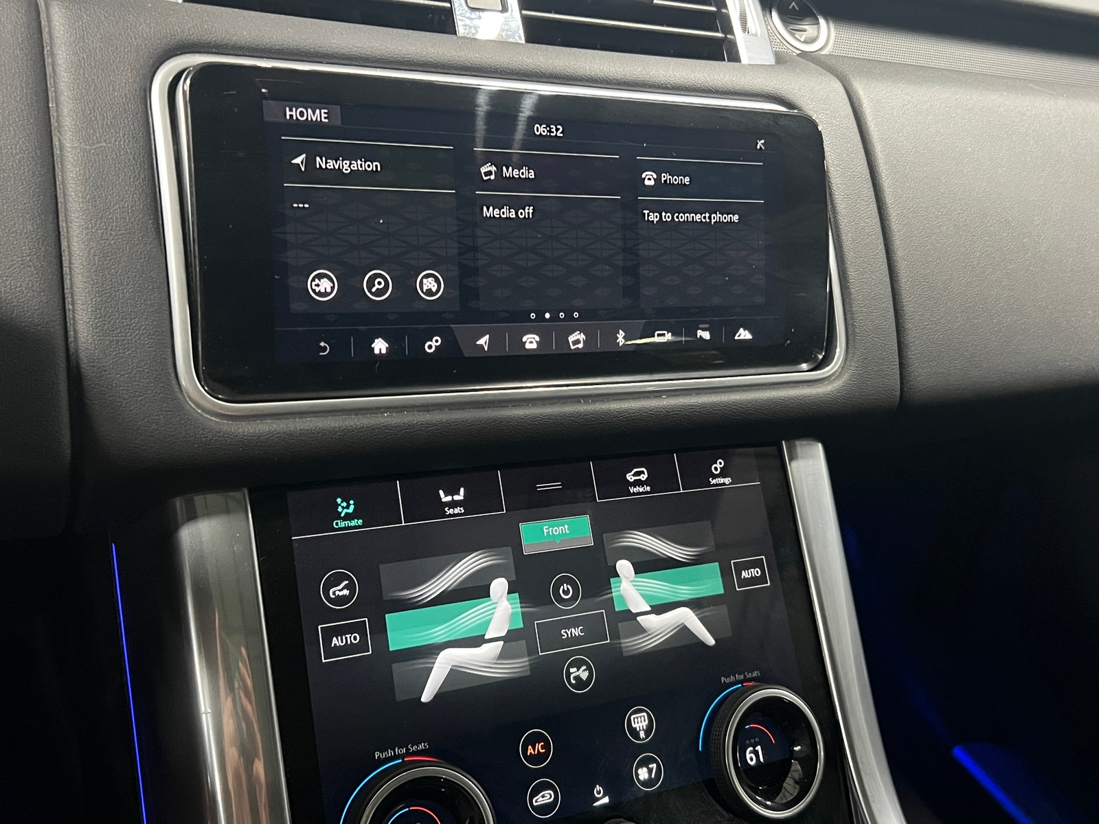 Thumbnail: 2021 Land Rover Range Rover Sport - 3