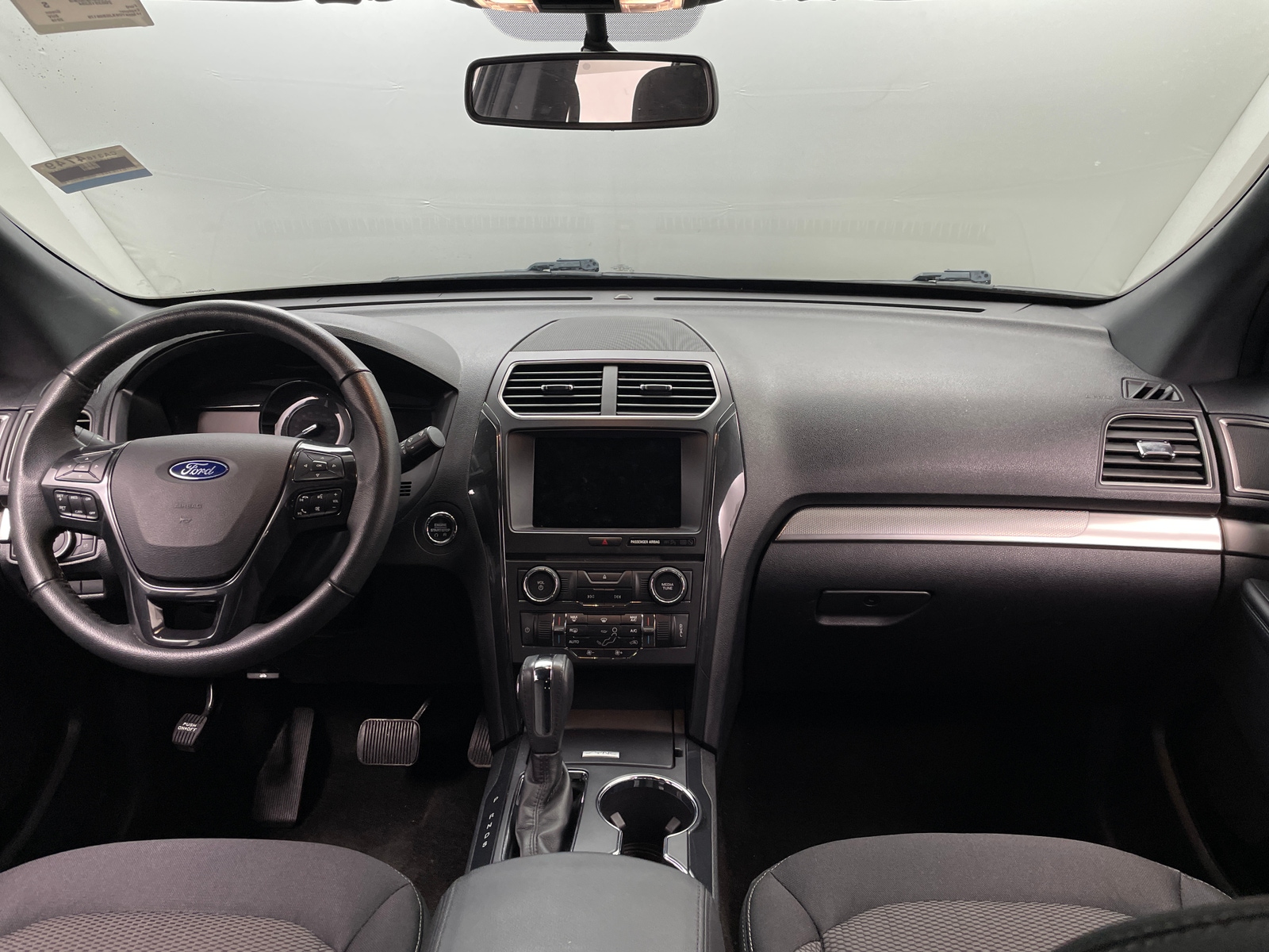 Thumbnail: 2018 Ford Explorer - 3