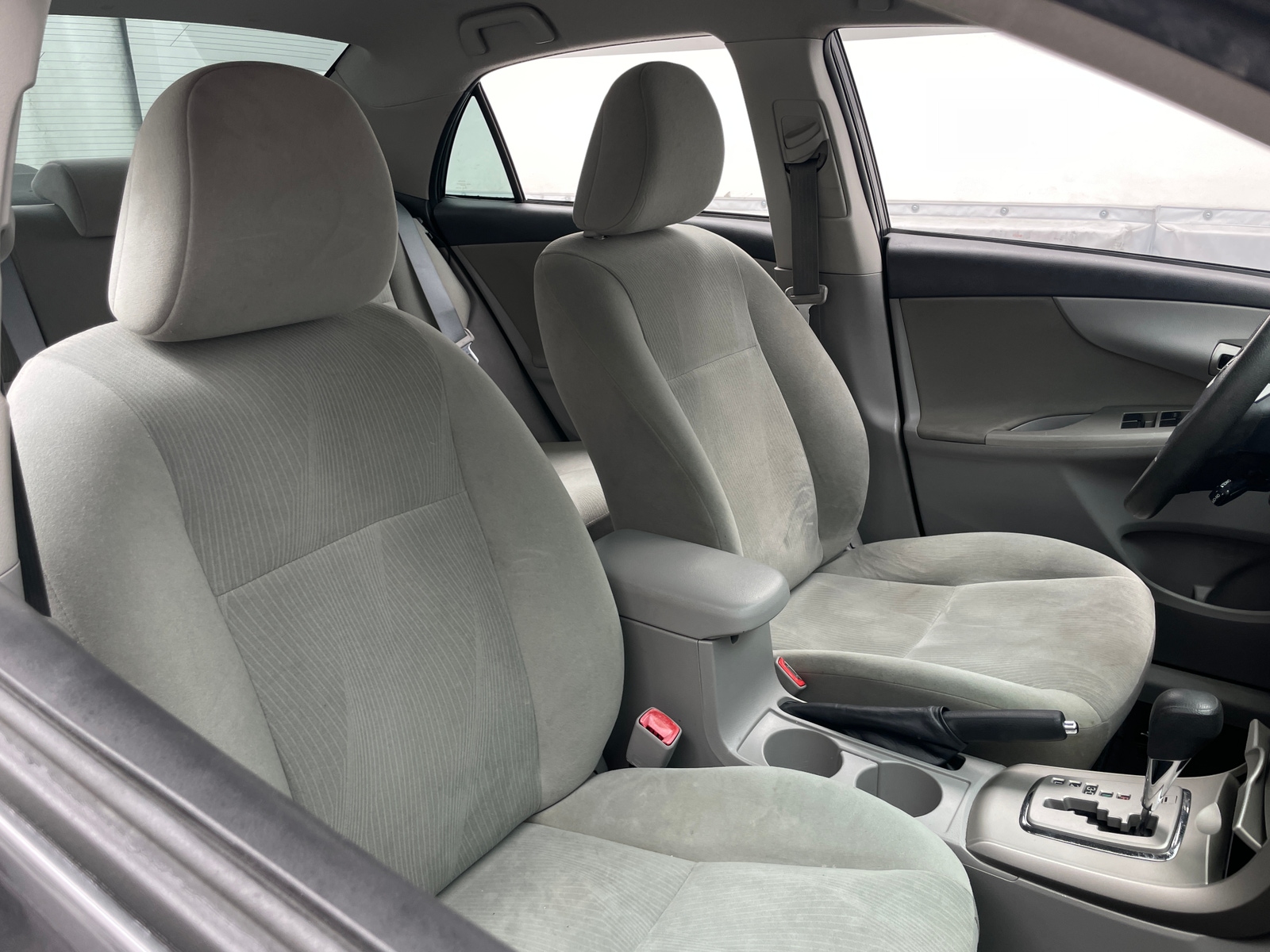 Thumbnail: 2013 Toyota Corolla - 2
