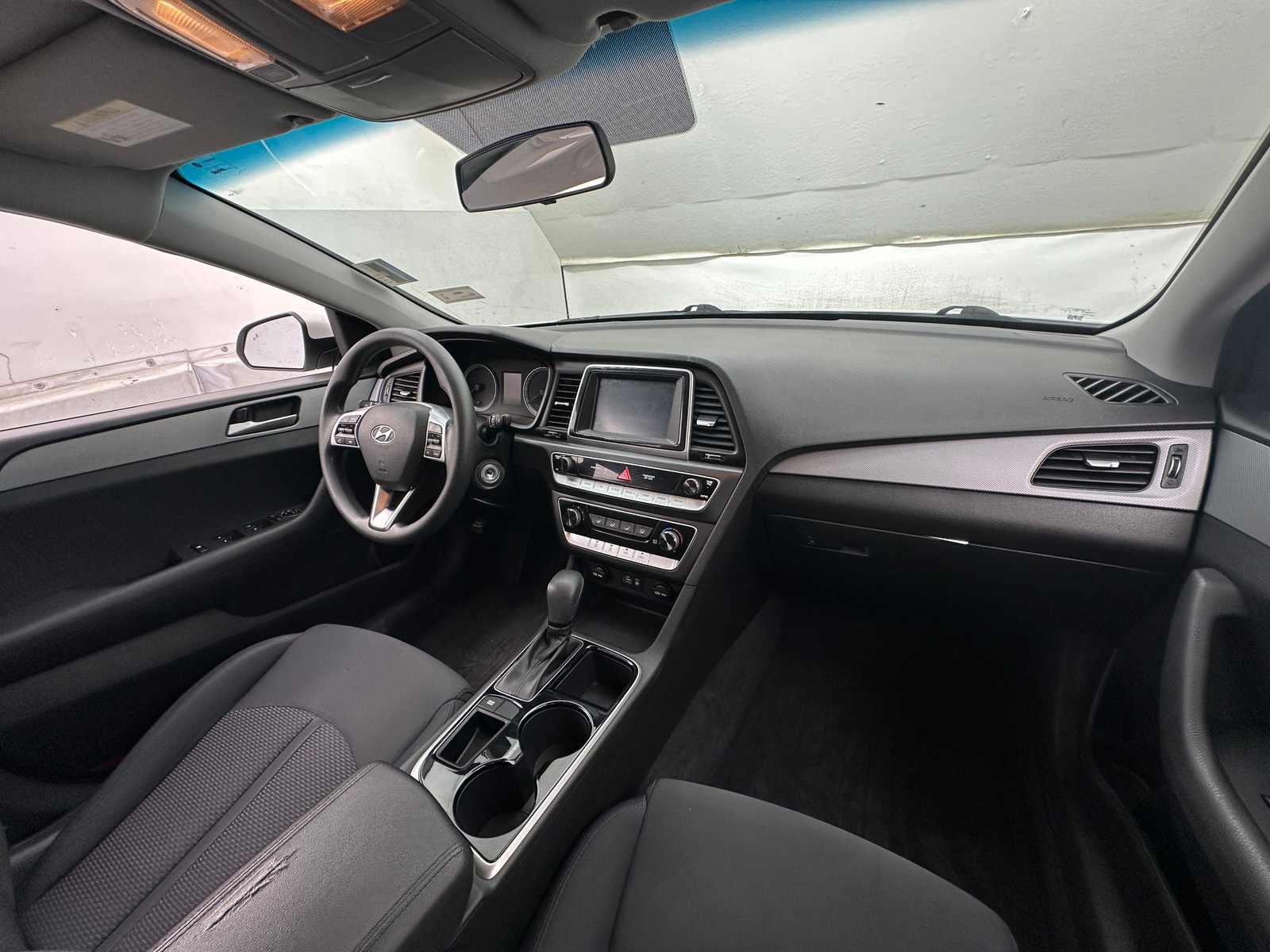 Thumbnail: 2019 Hyundai Sonata - 3