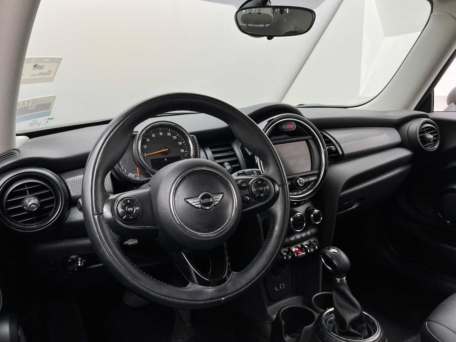 Thumbnail: 2015 MINI Cooper Hardtop - 2