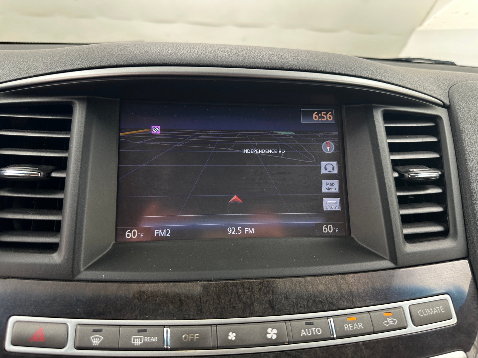 Thumbnail: 2015 INFINITI QX60 - 3