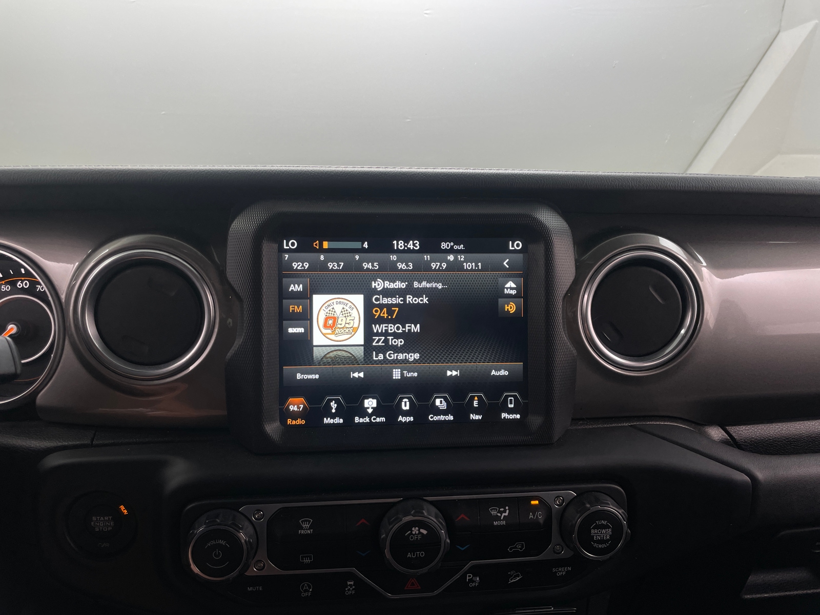 Thumbnail: 2018 Jeep Wrangler - 4