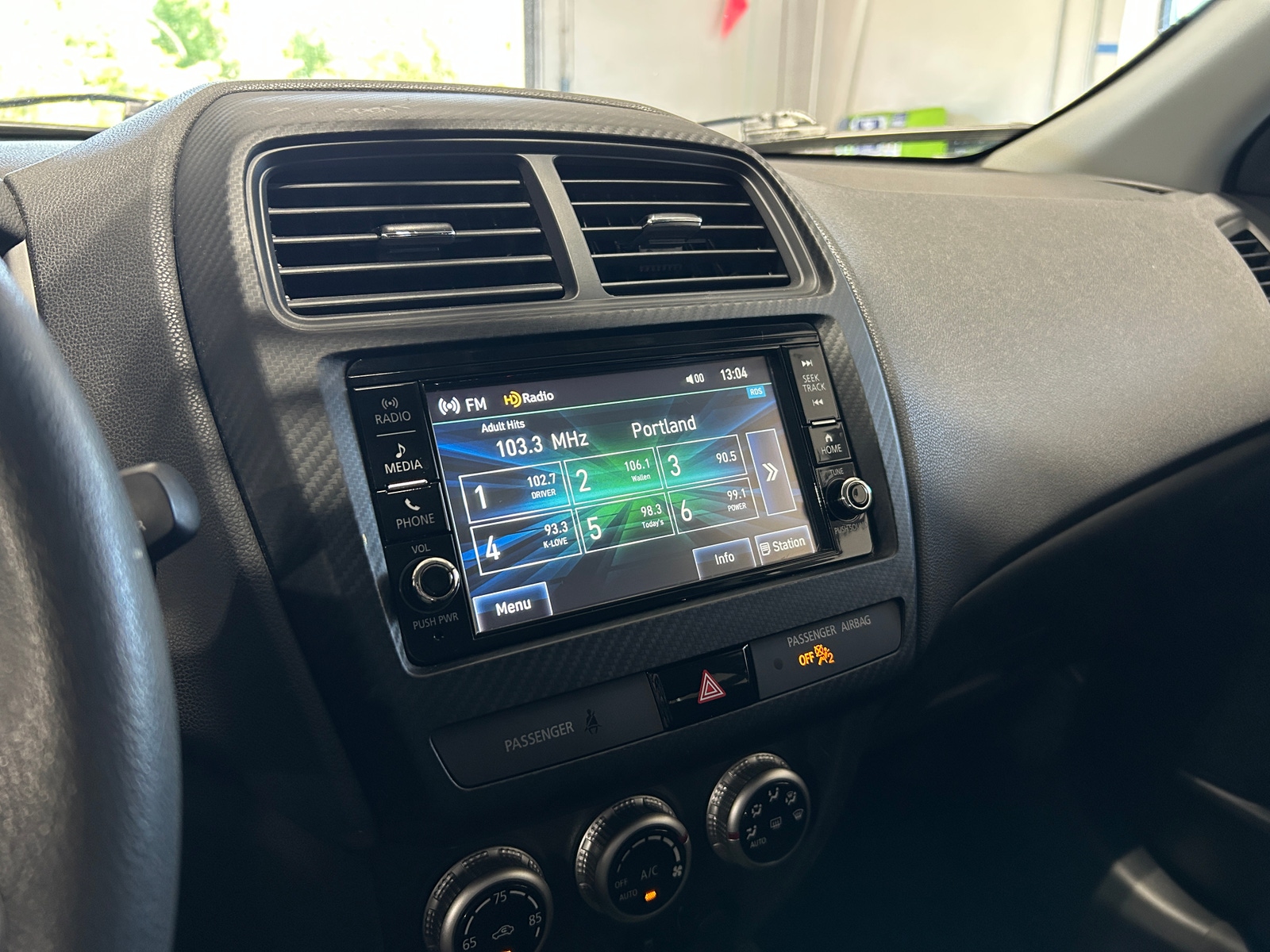 Thumbnail: 2020 Mitsubishi Outlander Sport - 4