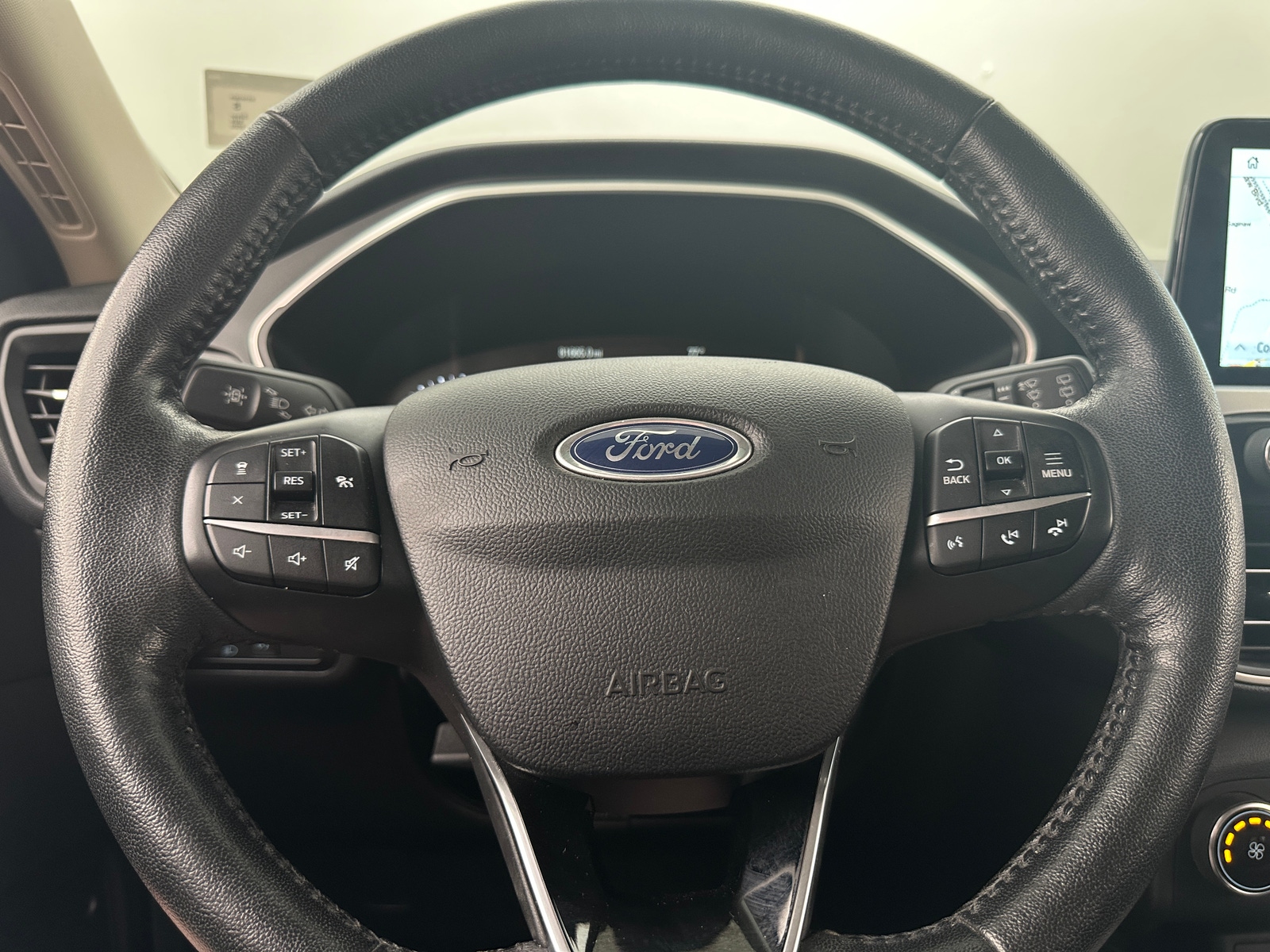Thumbnail: 2020 Ford Escape - 4