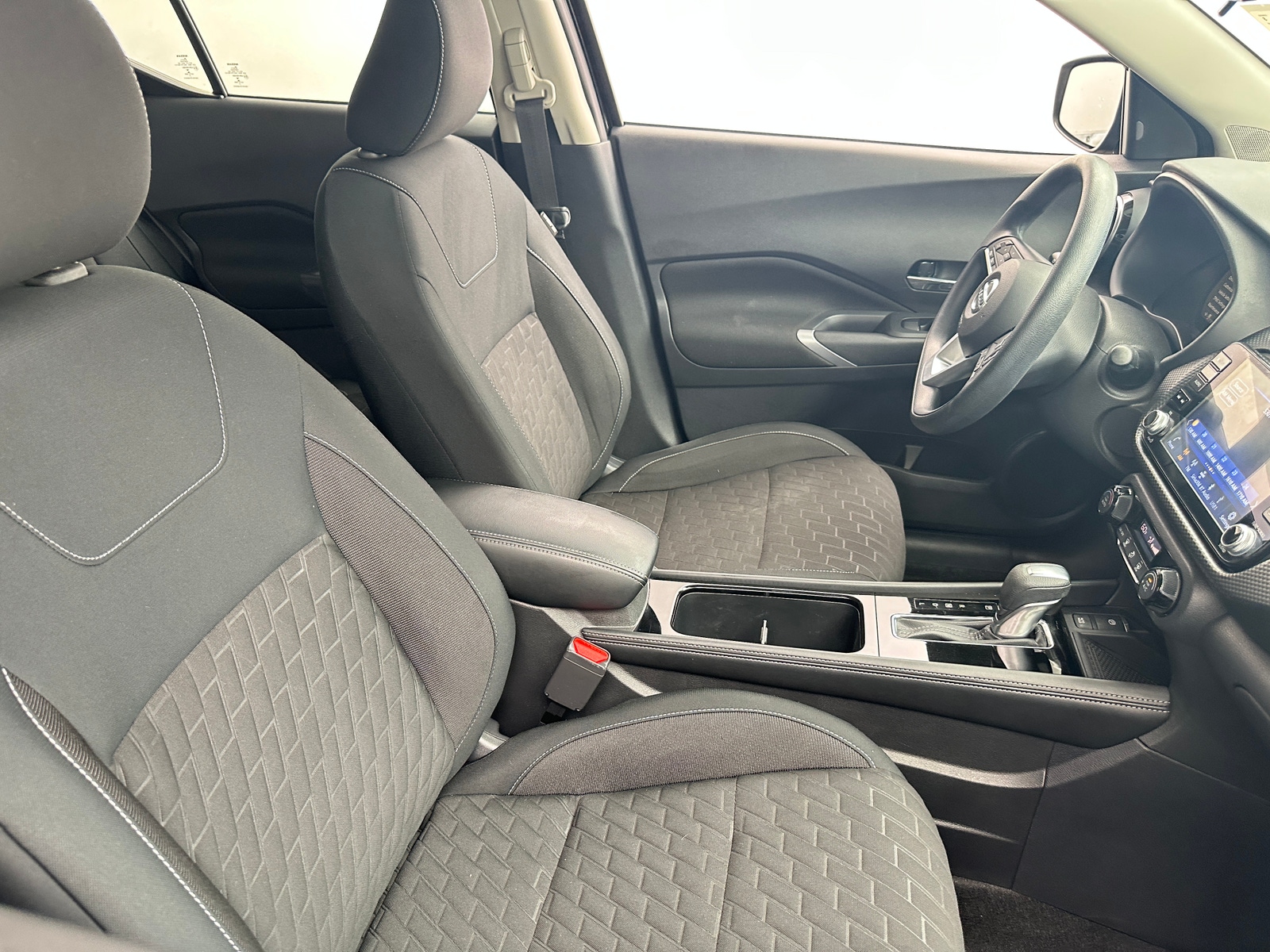 Thumbnail: 2021 Nissan Kicks - 2