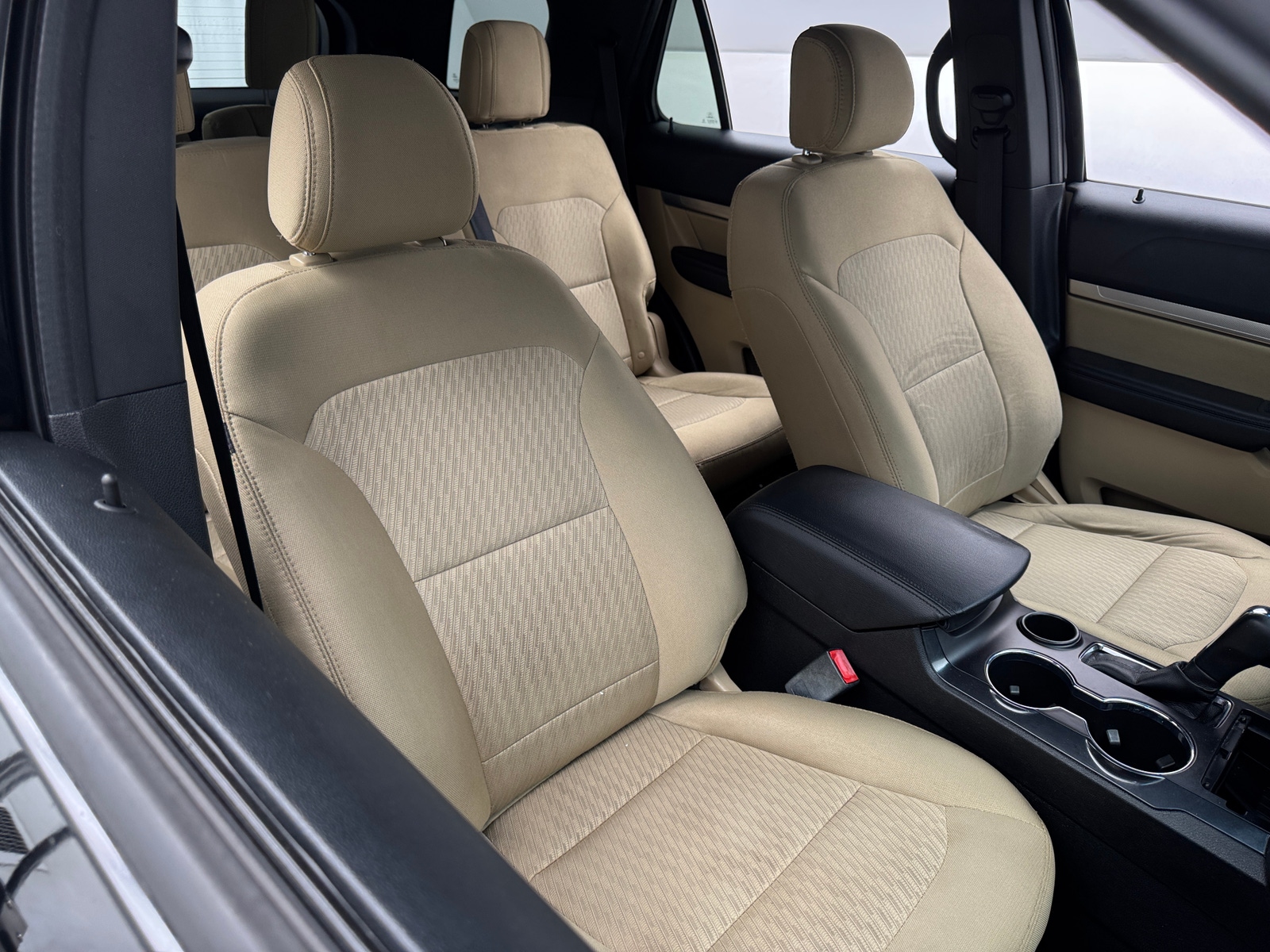 Thumbnail: 2017 Ford Explorer - 2
