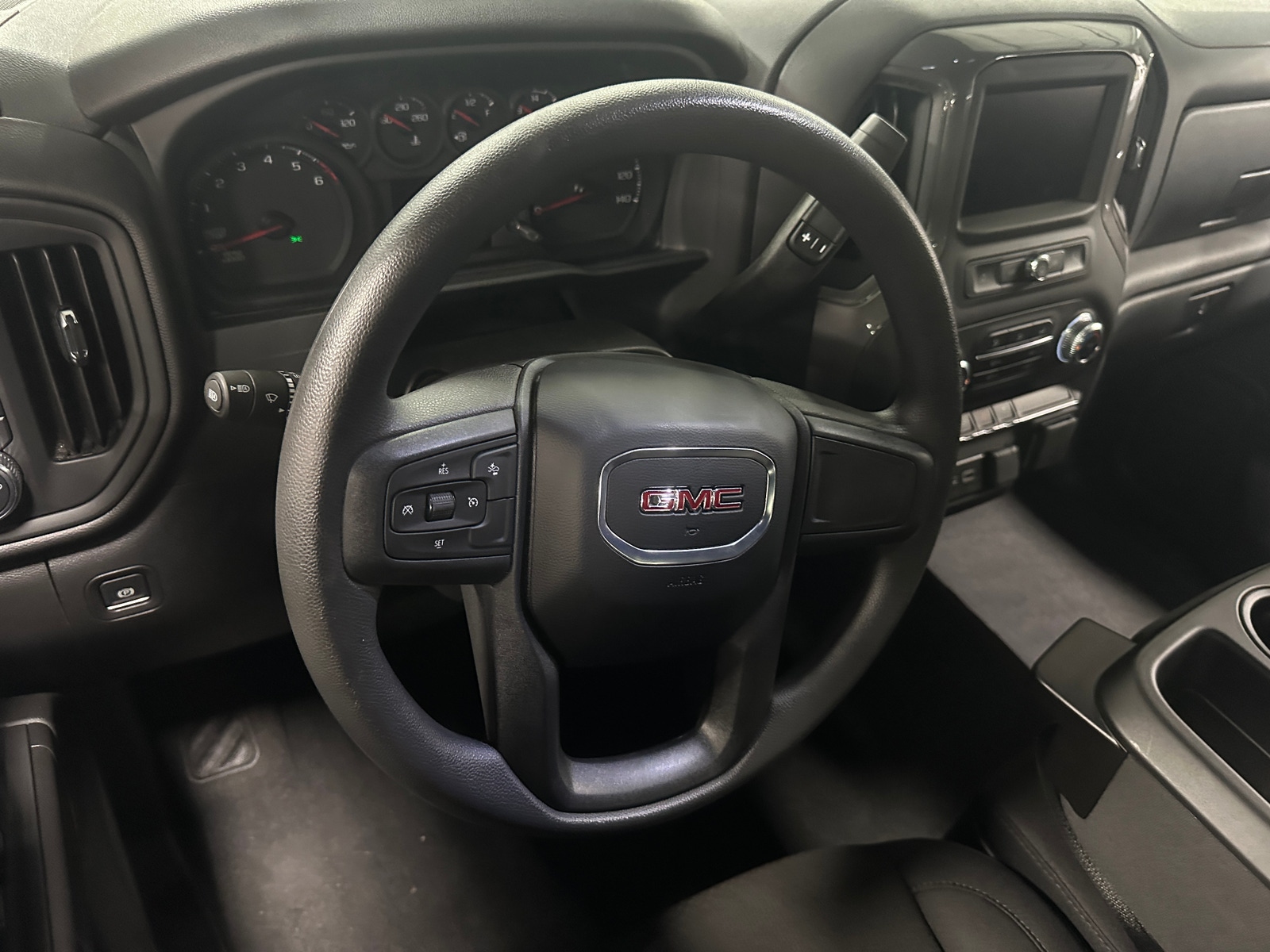 Thumbnail: 2025 GMC Sierra 1500 - 4