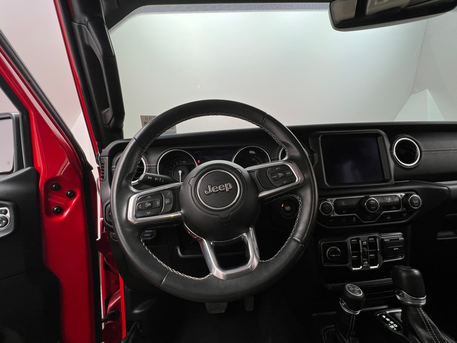 Thumbnail: 2022 Jeep Wrangler - 4