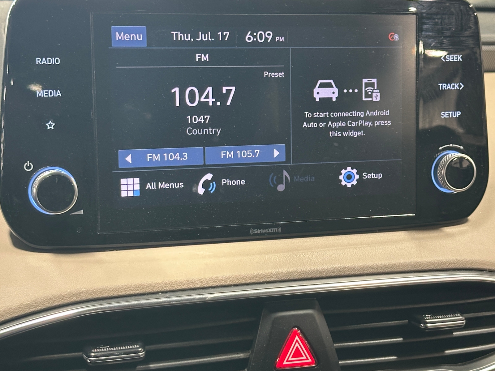 Thumbnail: 2021 Hyundai Santa Fe - 4