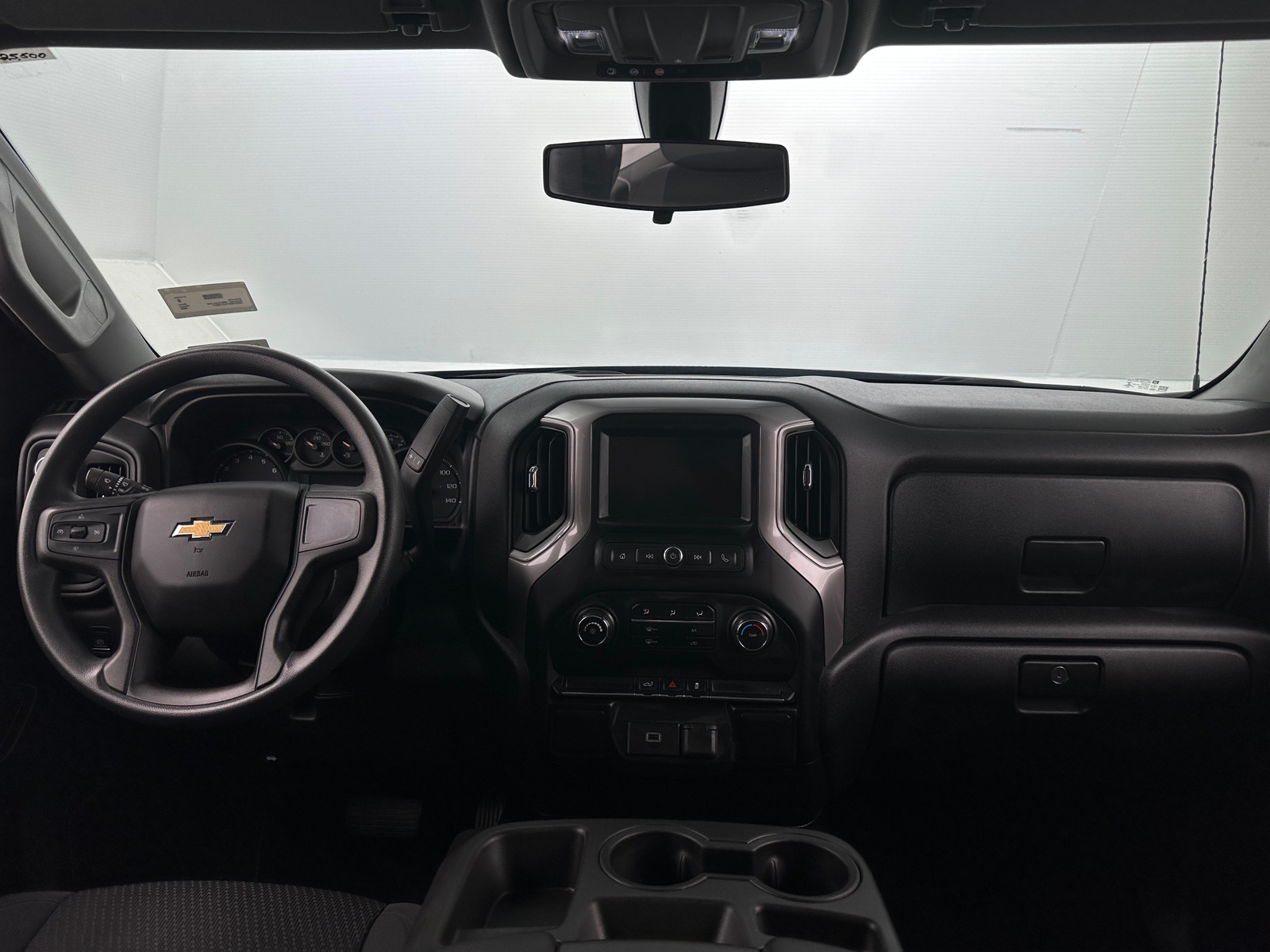 Thumbnail: 2020 Chevrolet Silverado 1500 - 3