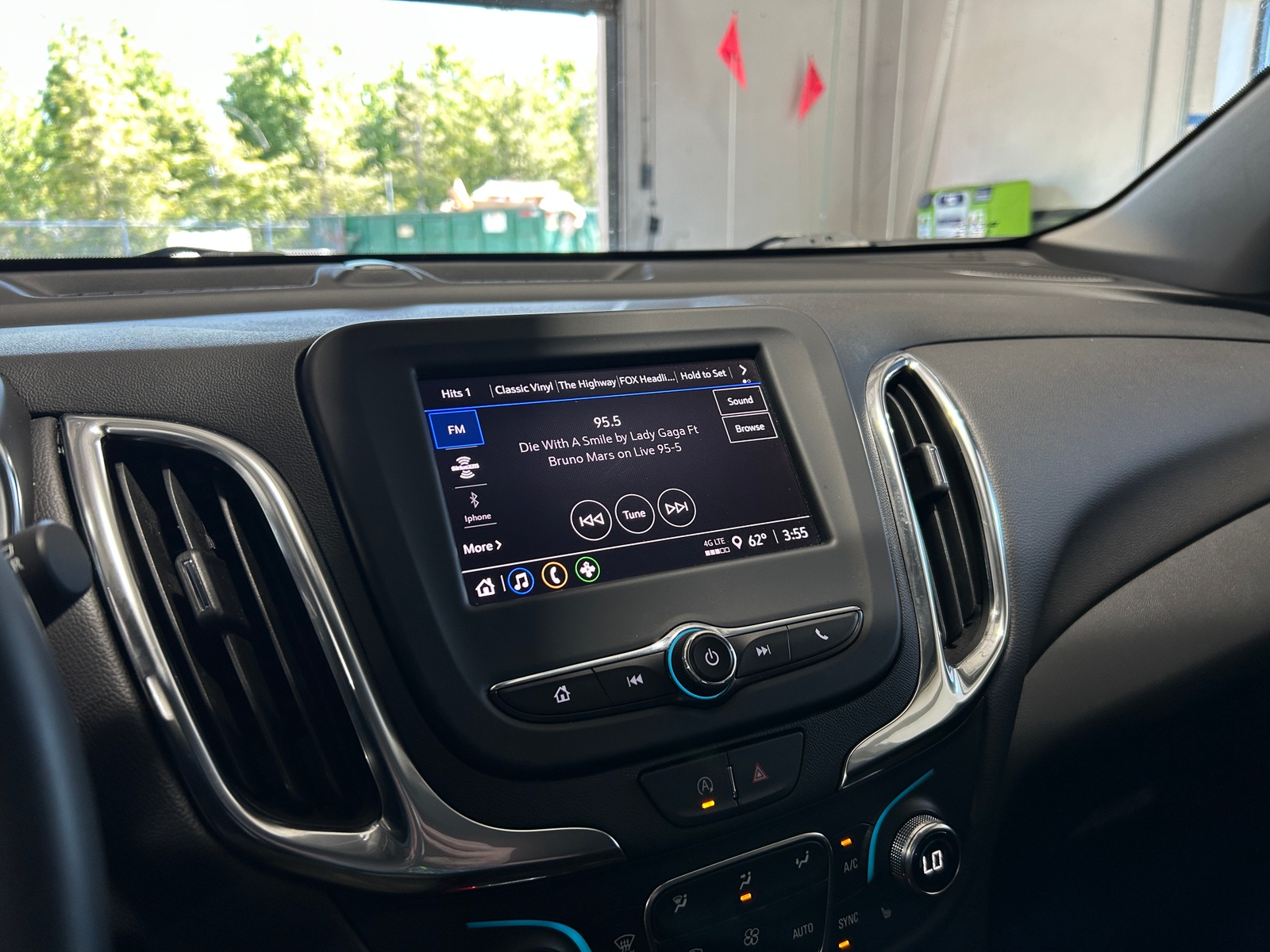 Thumbnail: 2024 Chevrolet Equinox - 4