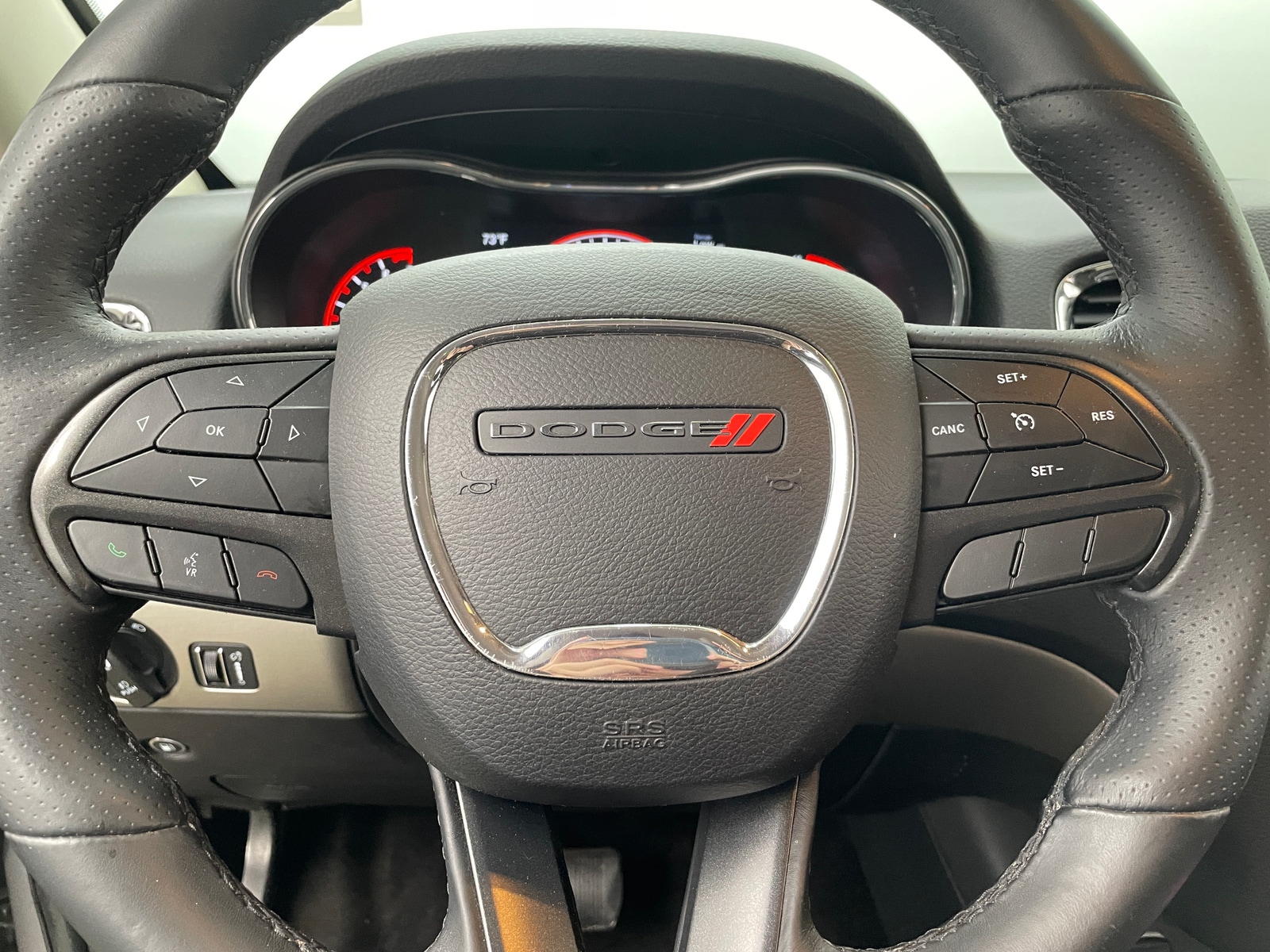 Thumbnail: 2018 Dodge Durango - 5