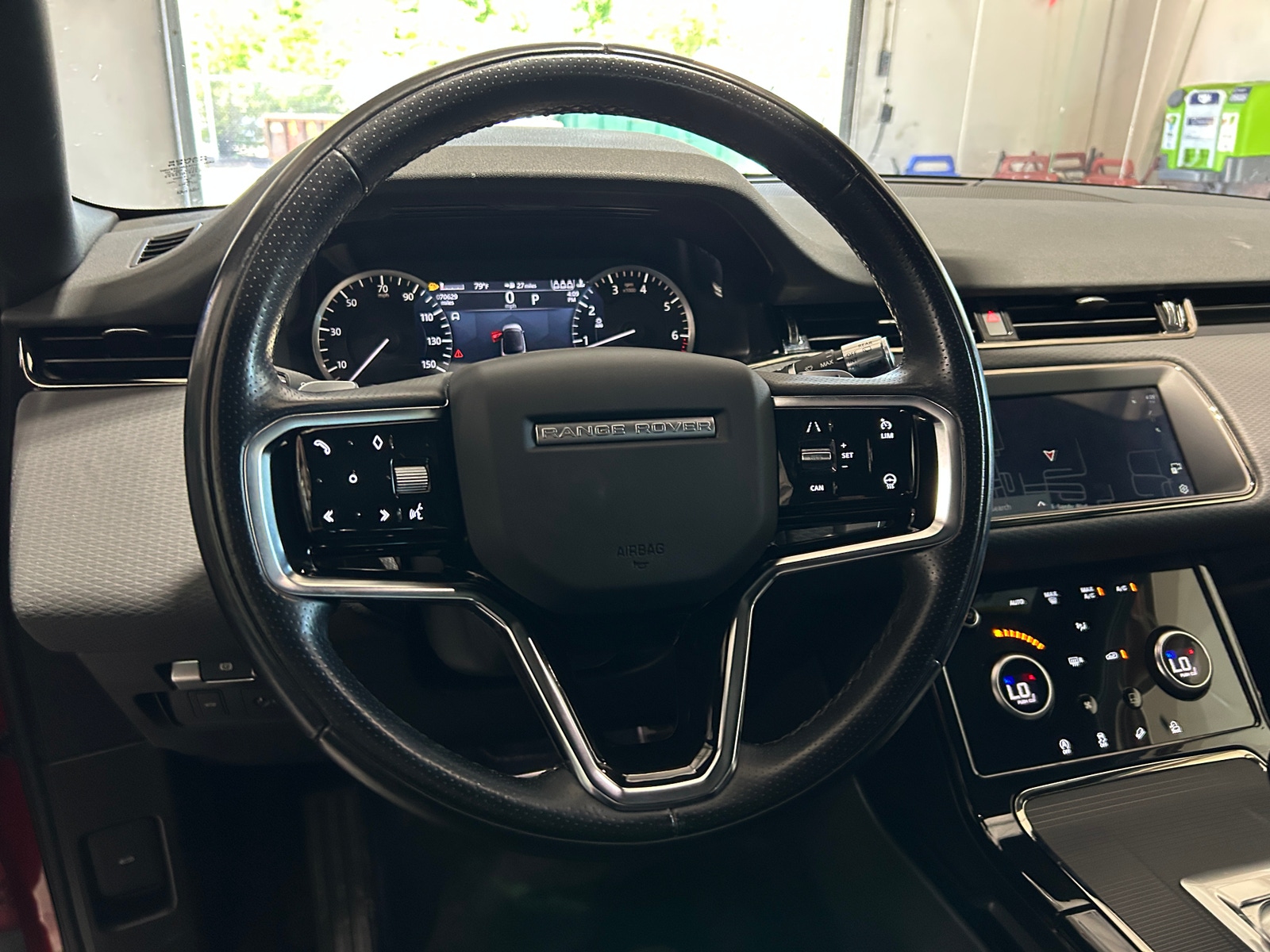 Thumbnail: 2021 Land Rover Range Rover Evoque - 4