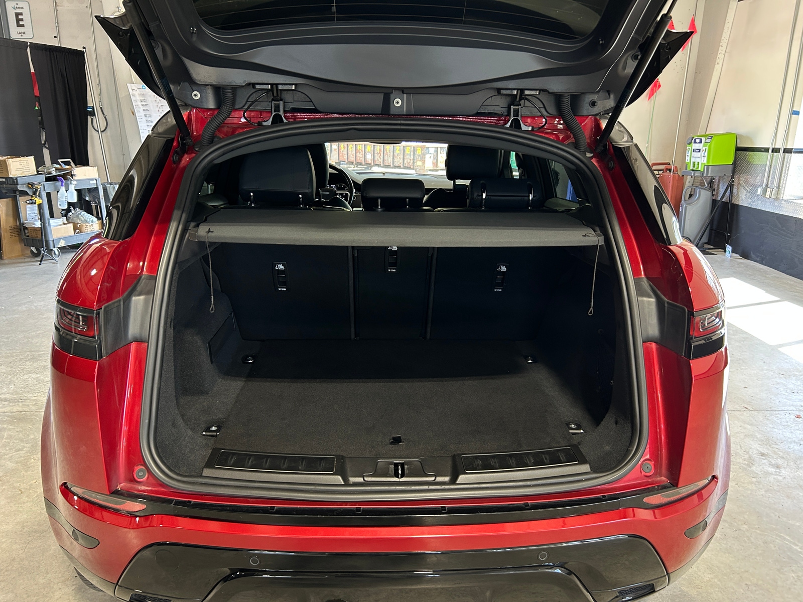 Thumbnail: 2021 Land Rover Range Rover Evoque - 6