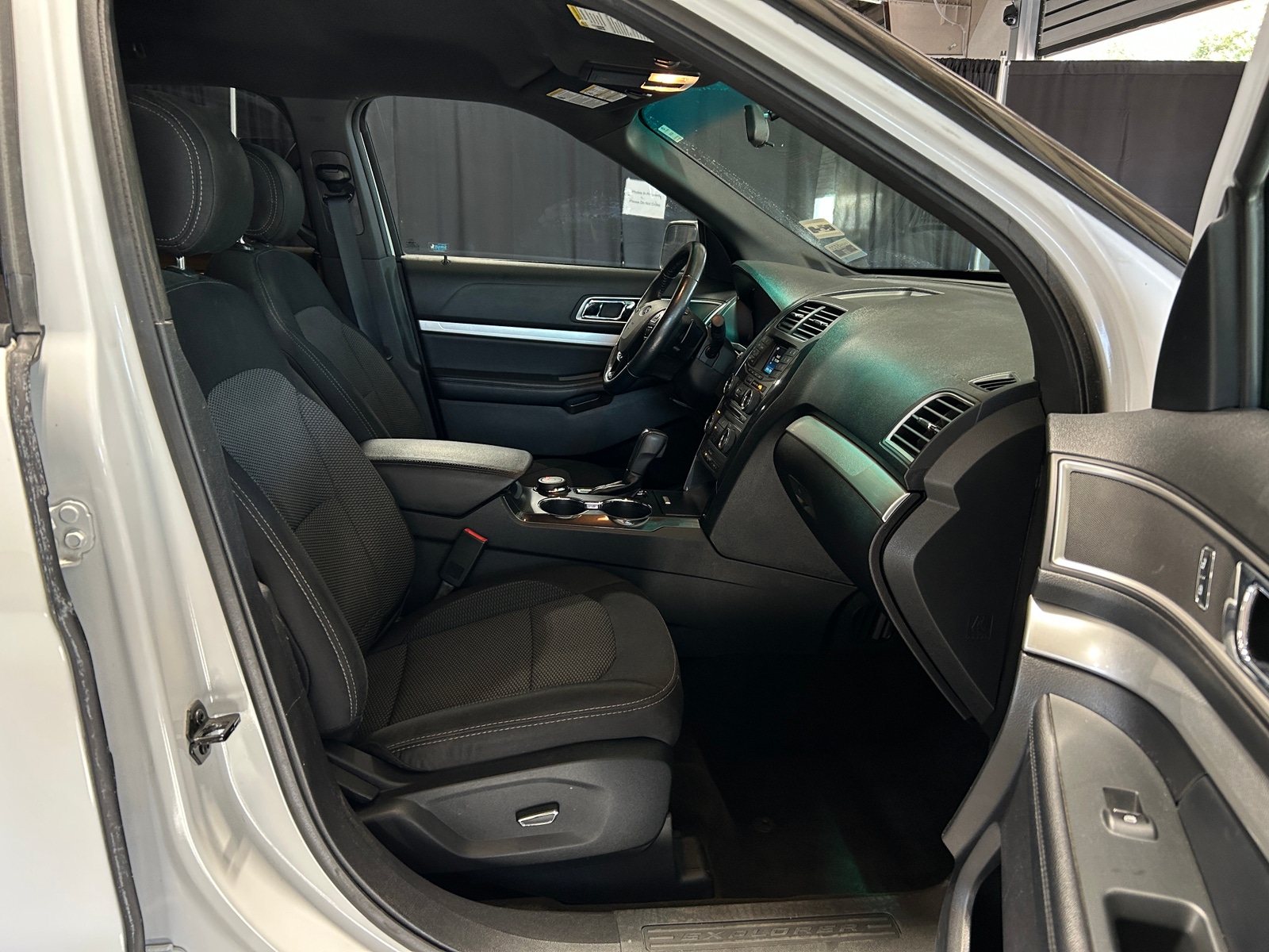 Thumbnail: 2017 Ford Explorer - 2