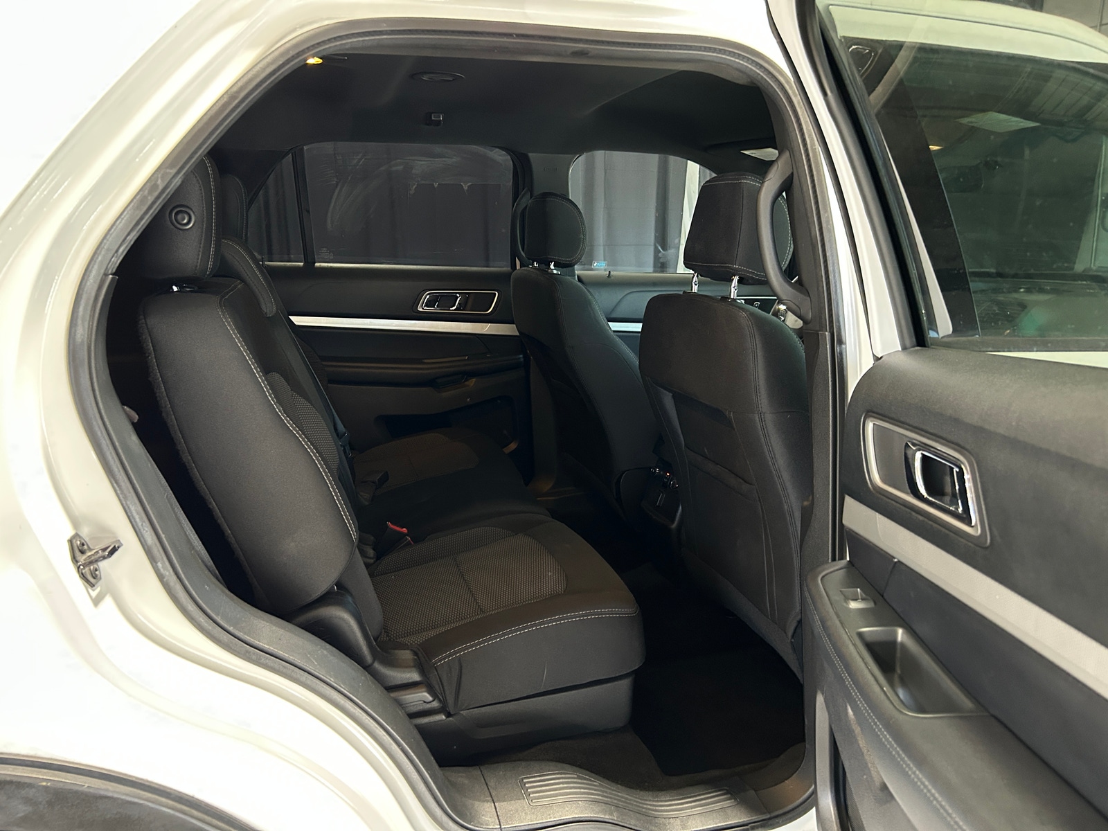 Thumbnail: 2017 Ford Explorer - 6