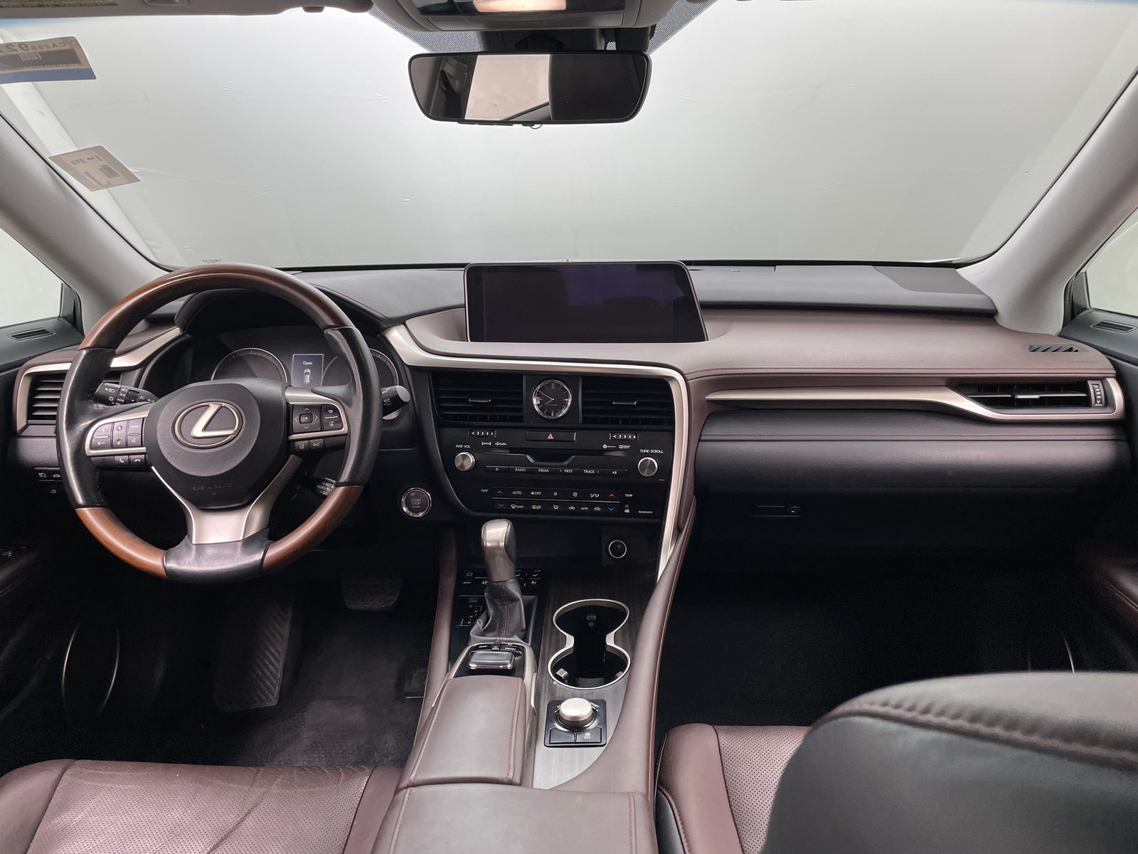 Thumbnail: 2017 Lexus RX - 3