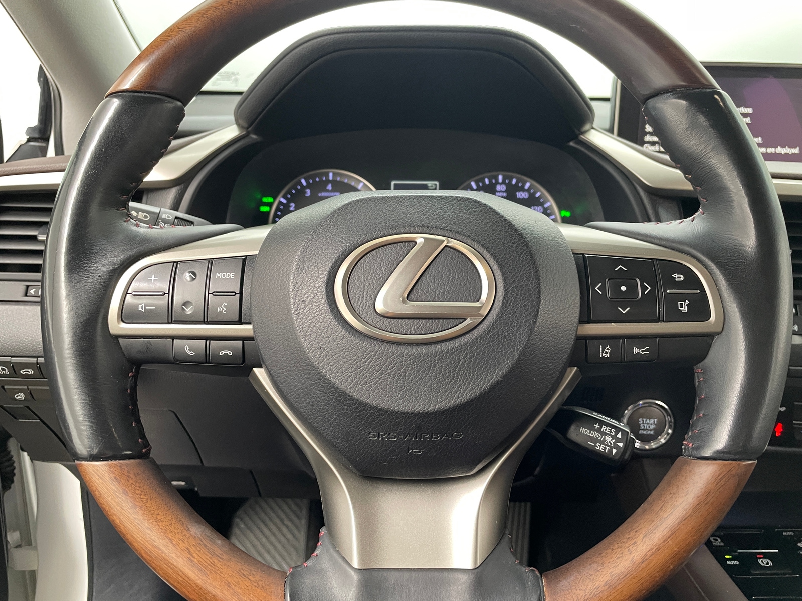 Thumbnail: 2017 Lexus RX - 5