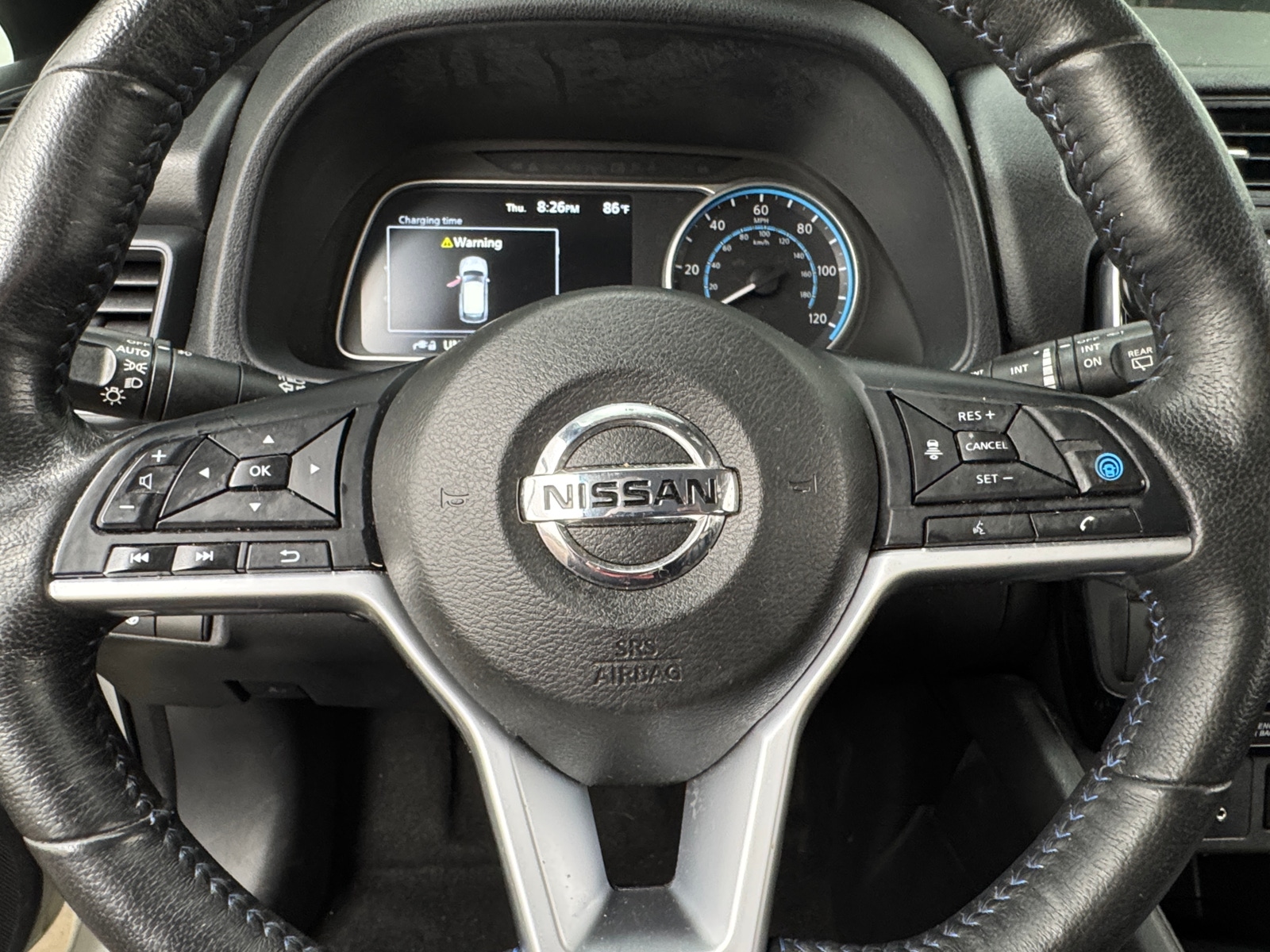Thumbnail: 2018 Nissan Leaf - 4