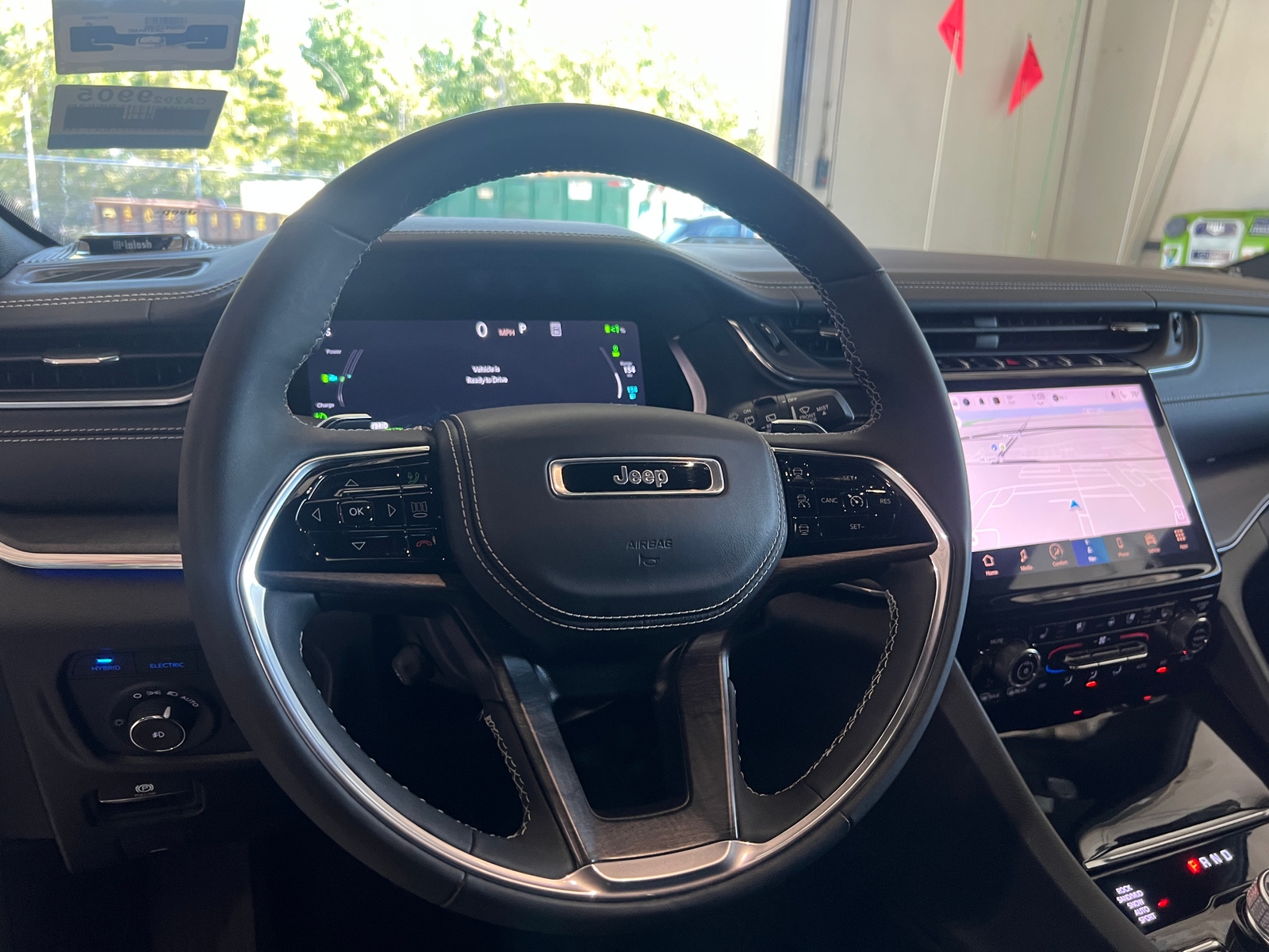 Thumbnail: 2023 Jeep Grand Cherokee - 4