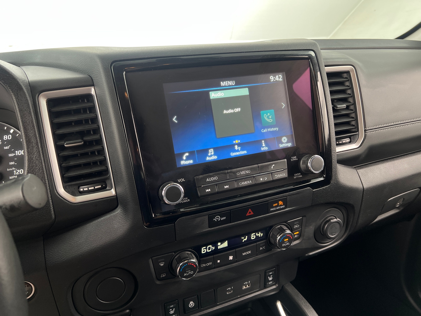 Thumbnail: 2024 Nissan Frontier - 4