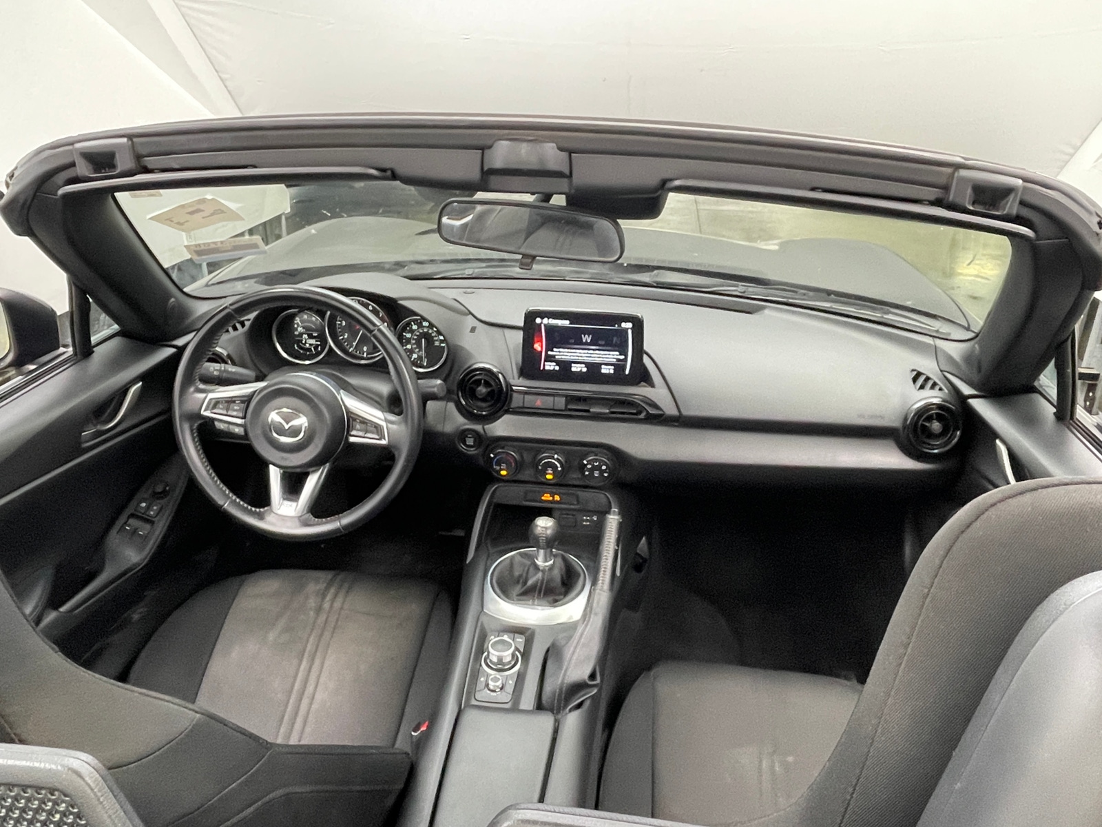 Thumbnail: 2021 Mazda MX-5 Miata - 3