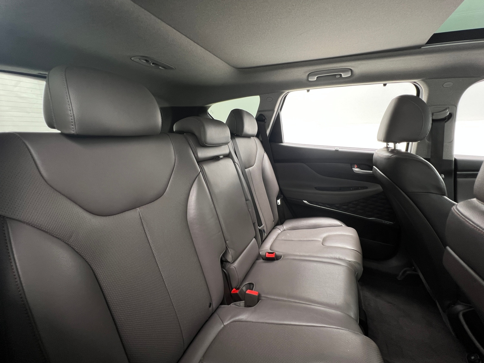 Thumbnail: 2020 Hyundai Santa Fe - 5