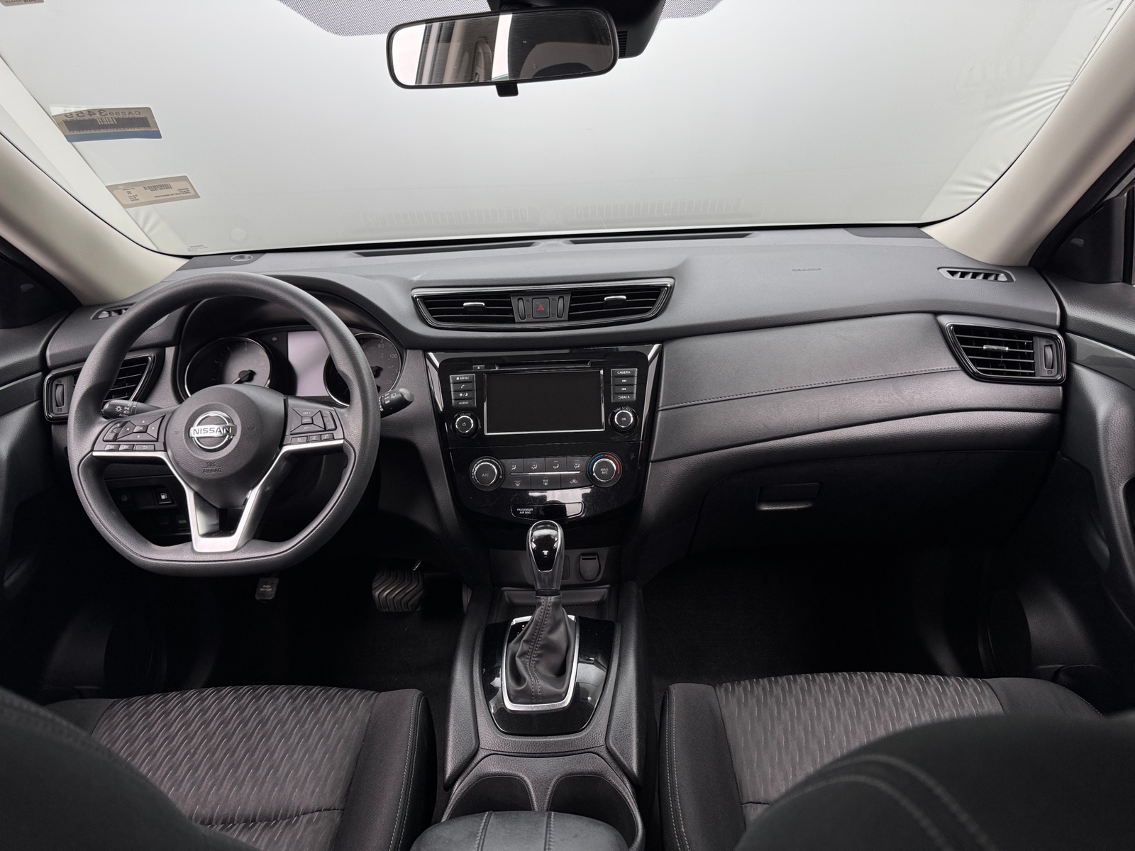Thumbnail: 2020 Nissan Rogue - 3