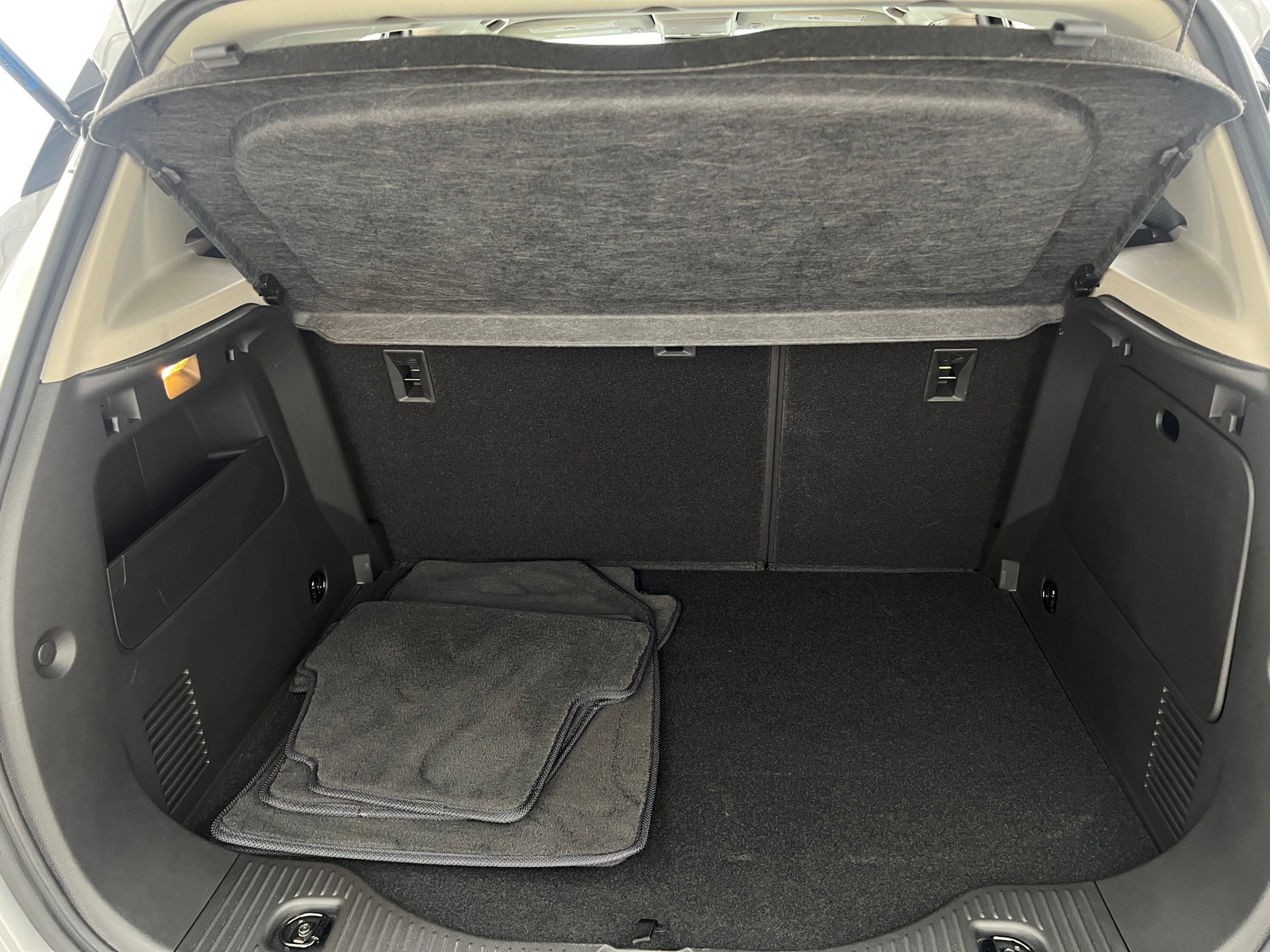 Thumbnail: 2021 Buick Encore - 6