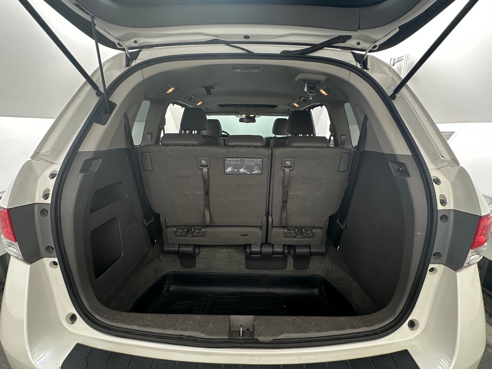 Thumbnail: 2016 Honda Odyssey - 6
