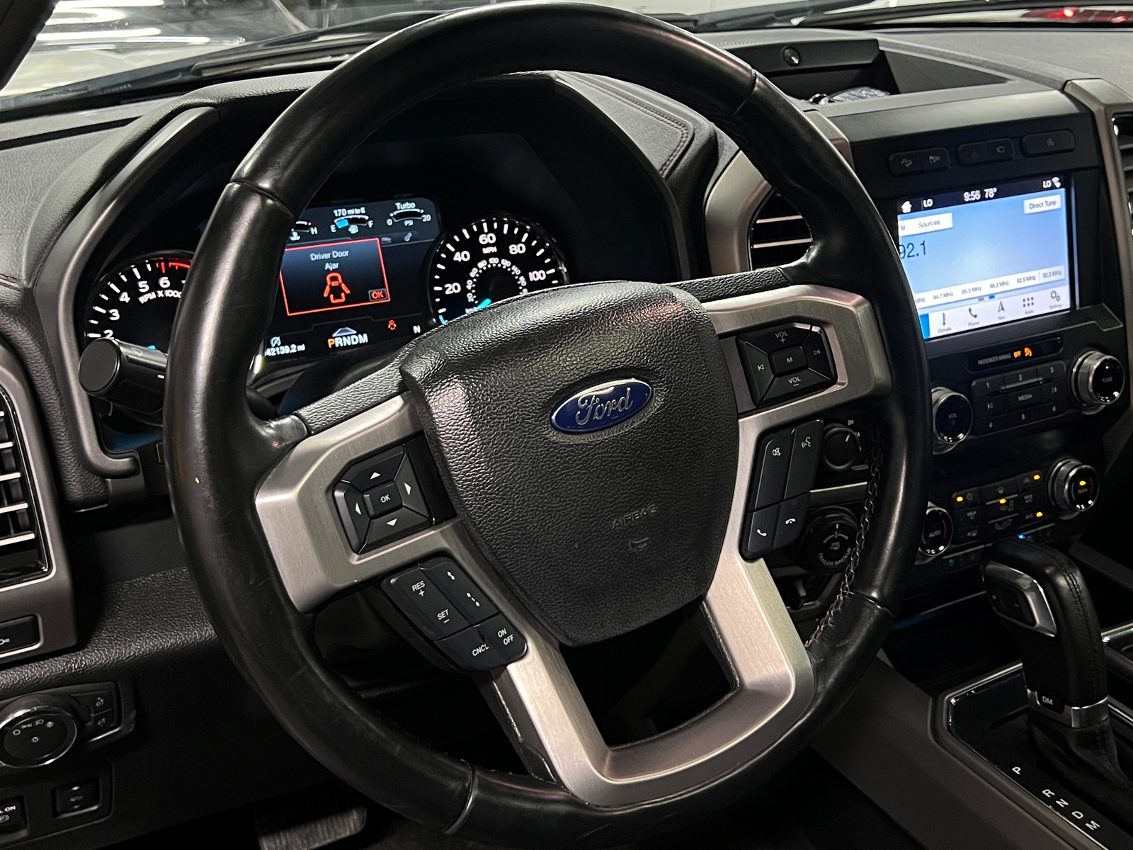 Thumbnail: 2019 Ford Econoline - 4