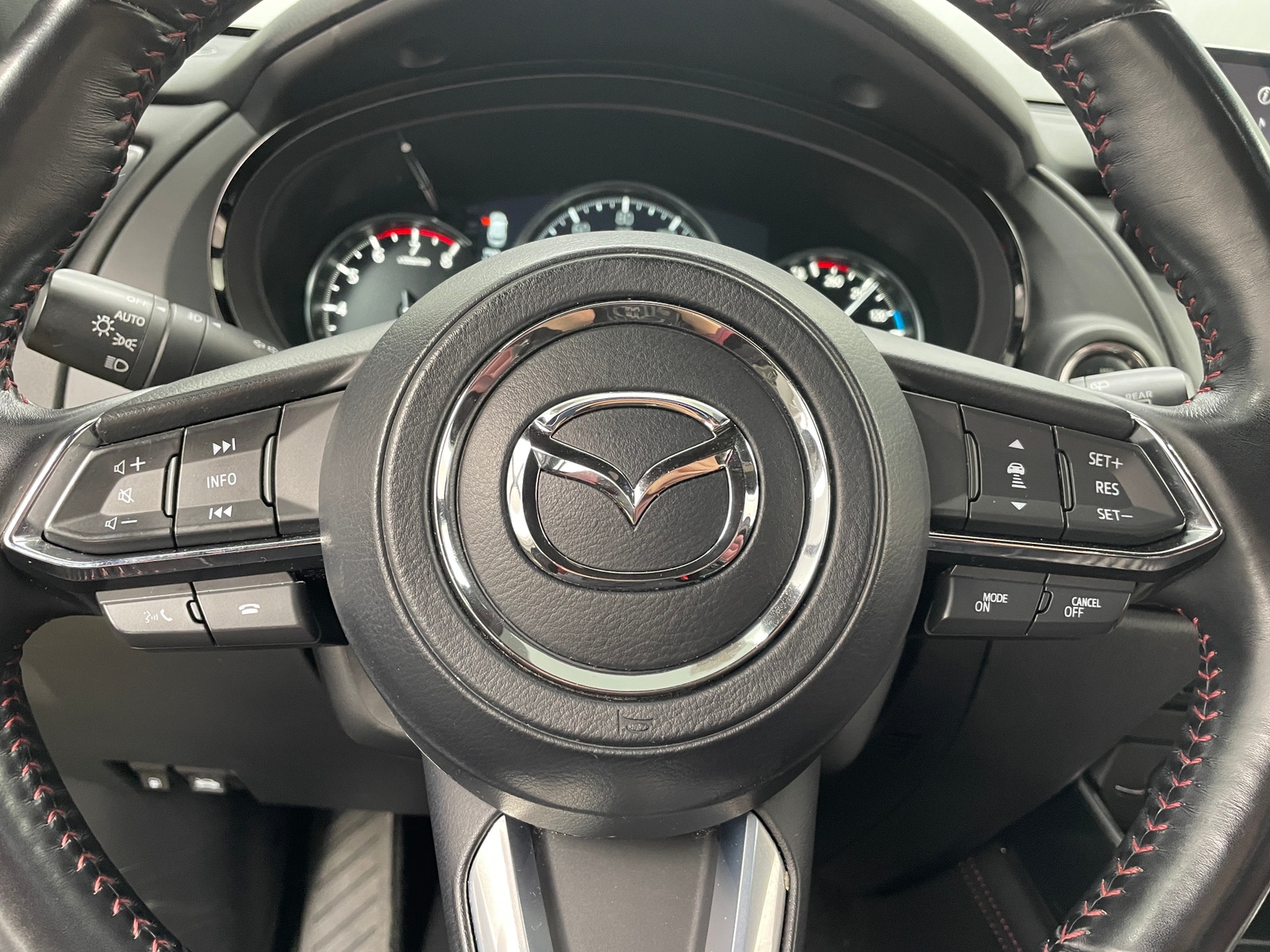Thumbnail: 2023 Mazda CX-9 - 4