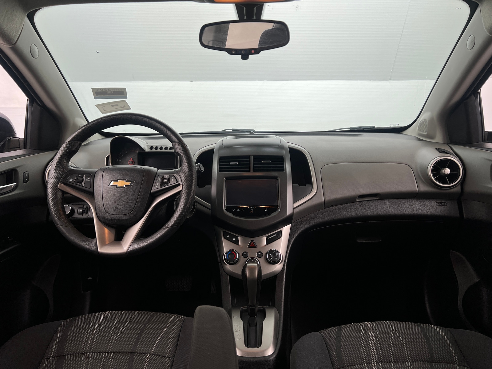 Thumbnail: 2016 Chevrolet Sonic - 3