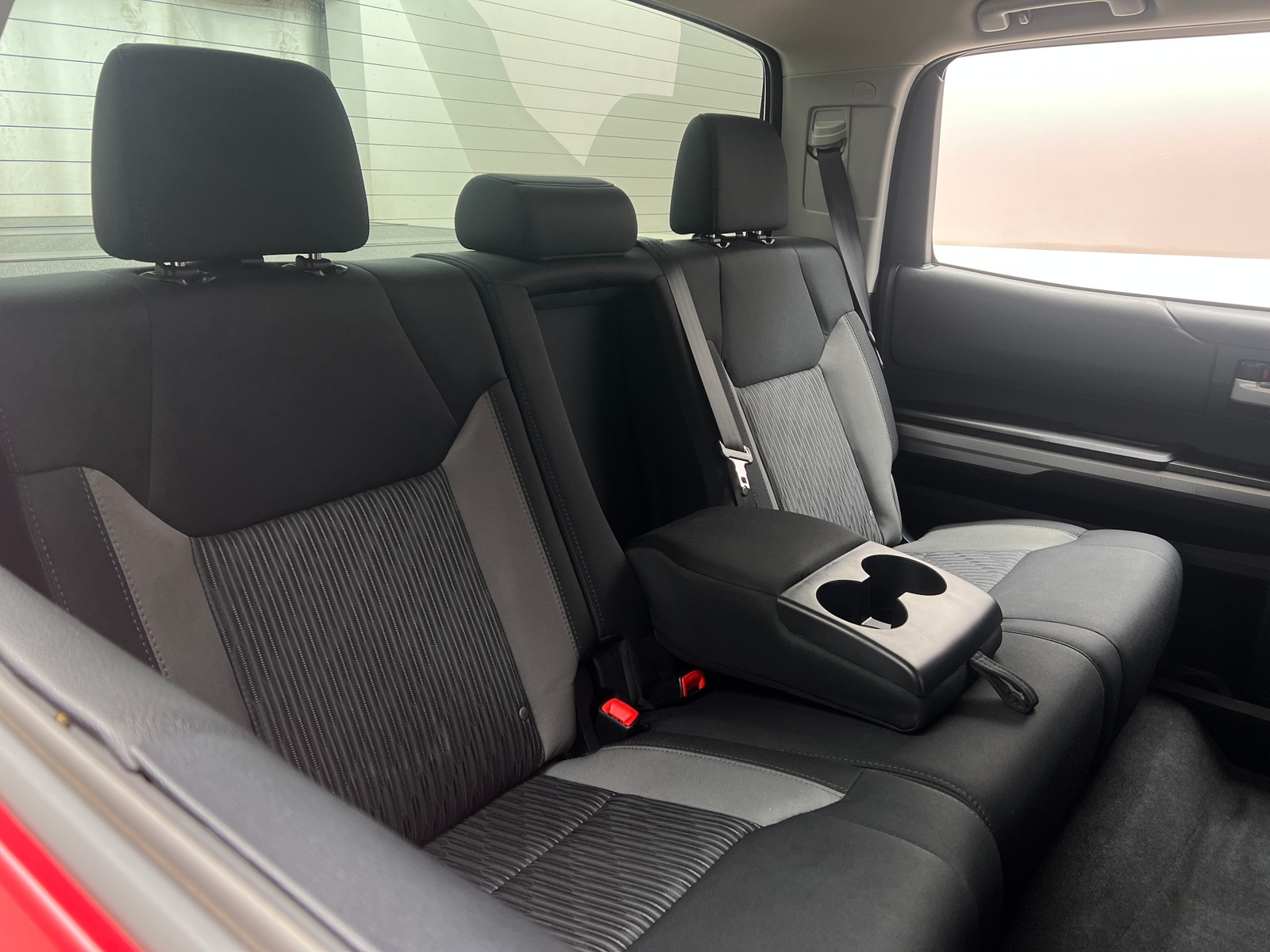 Thumbnail: 2015 Toyota Tundra - 6