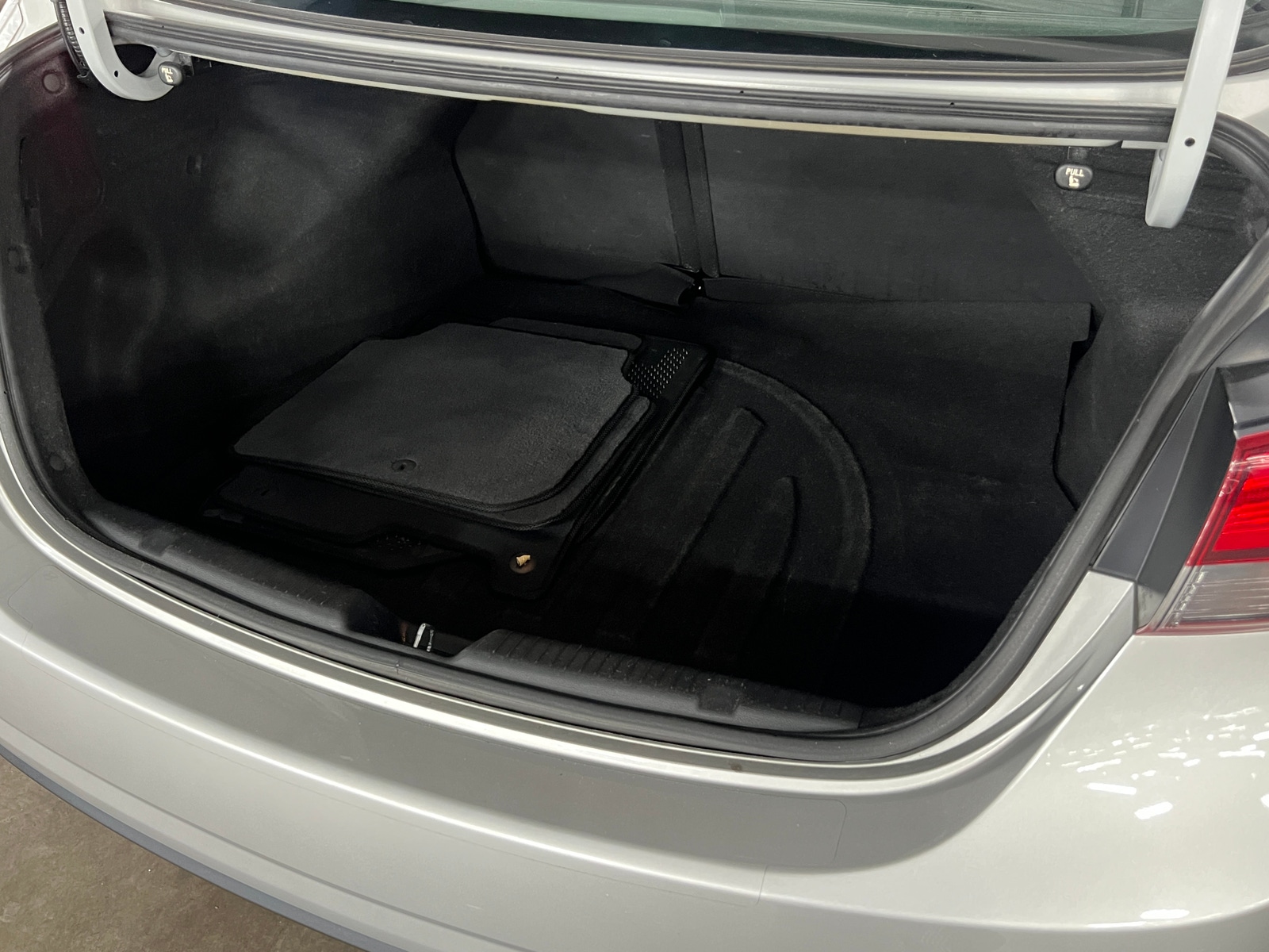 Thumbnail: 2016 Hyundai Elantra - 6