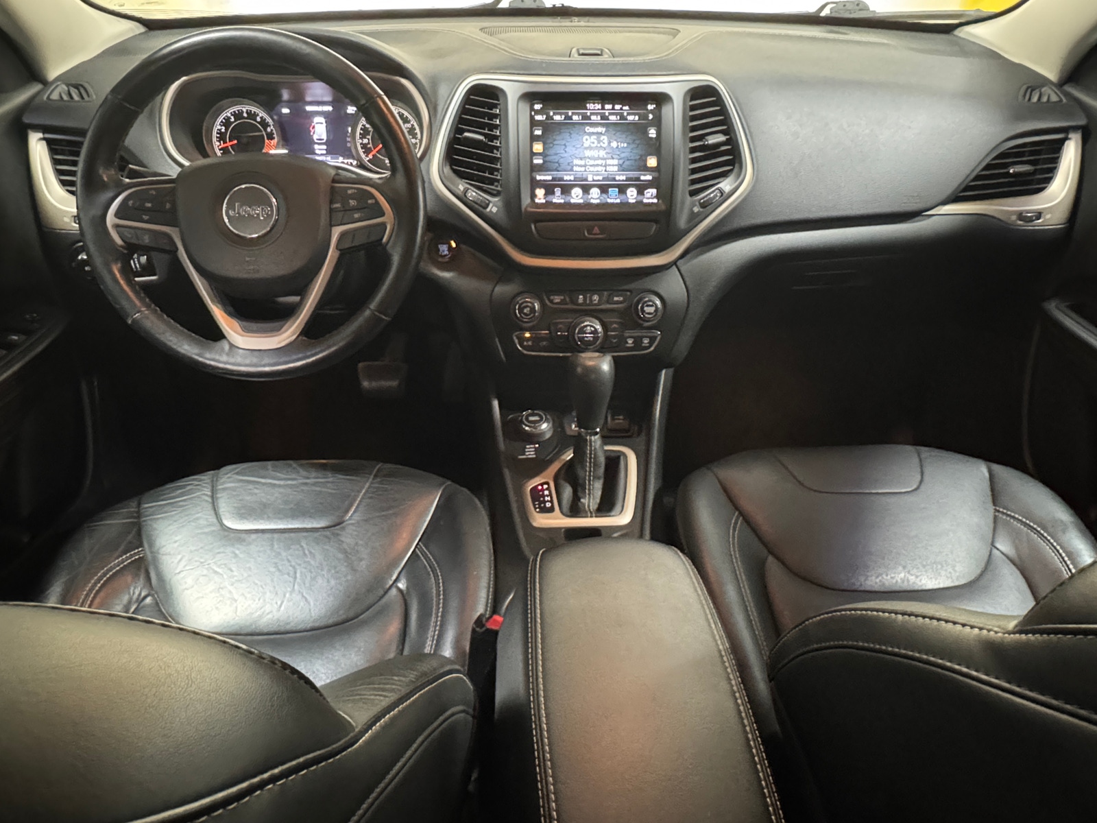 Thumbnail: 2015 Jeep Cherokee - 2