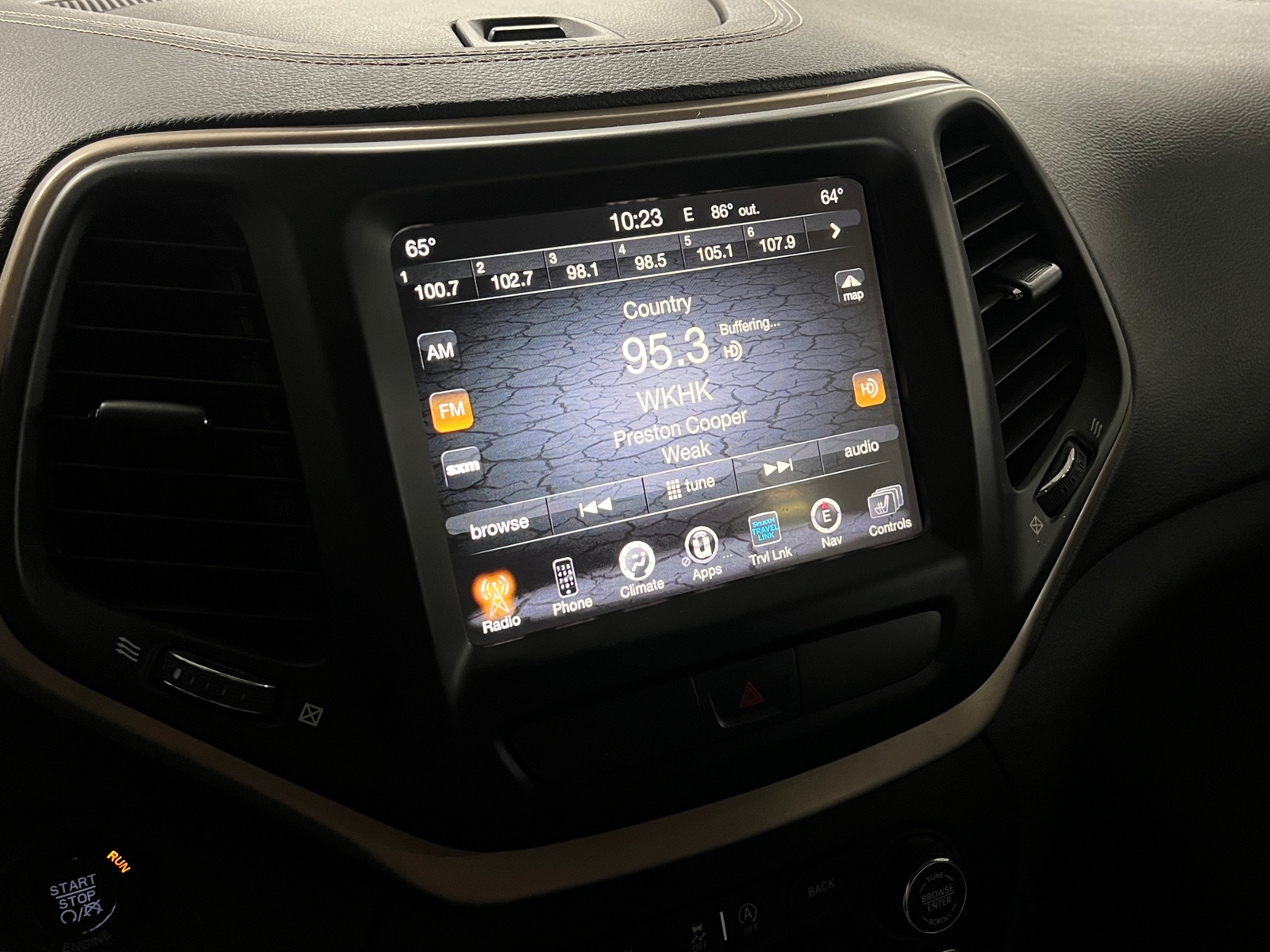 Thumbnail: 2015 Jeep Cherokee - 3