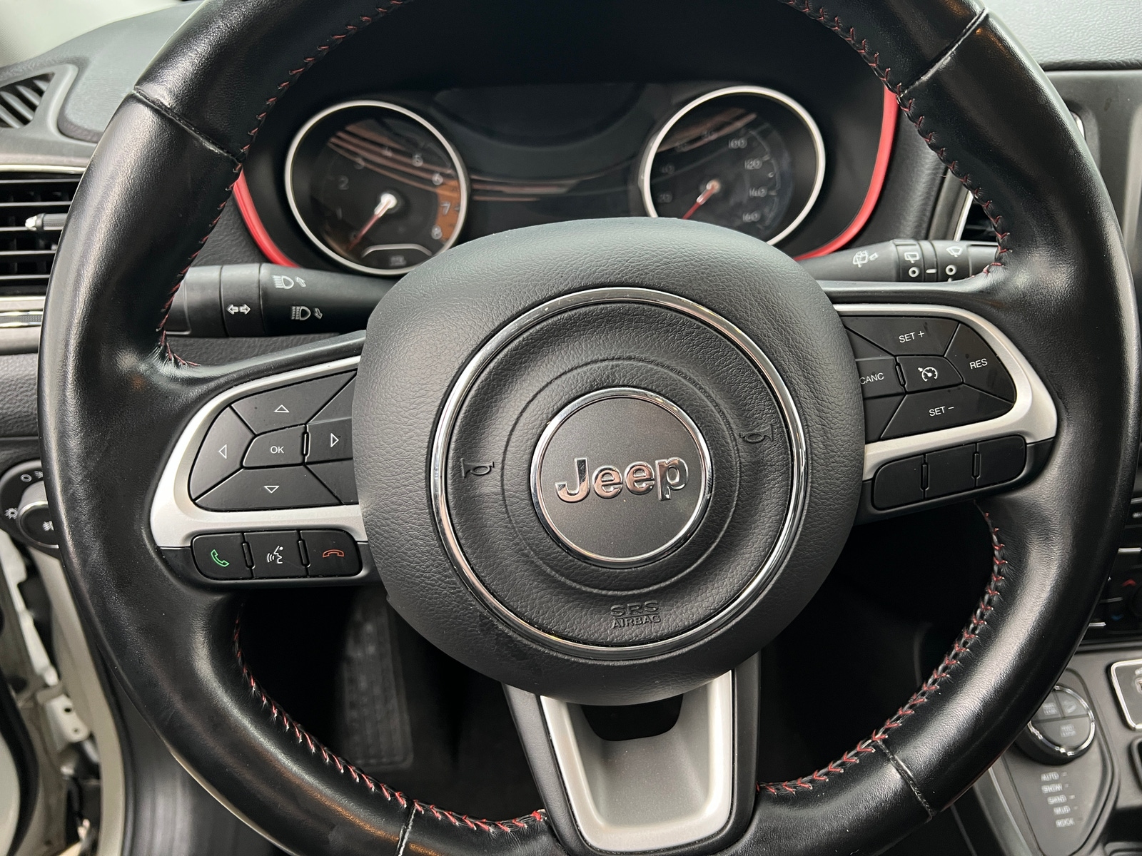 Thumbnail: 2020 Jeep Compass - 4