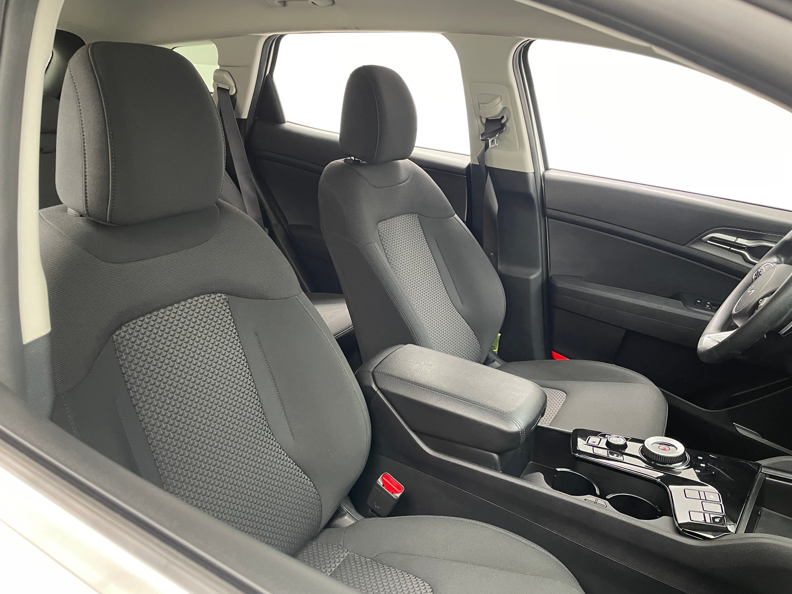Thumbnail: 2023 Kia Sportage - 2