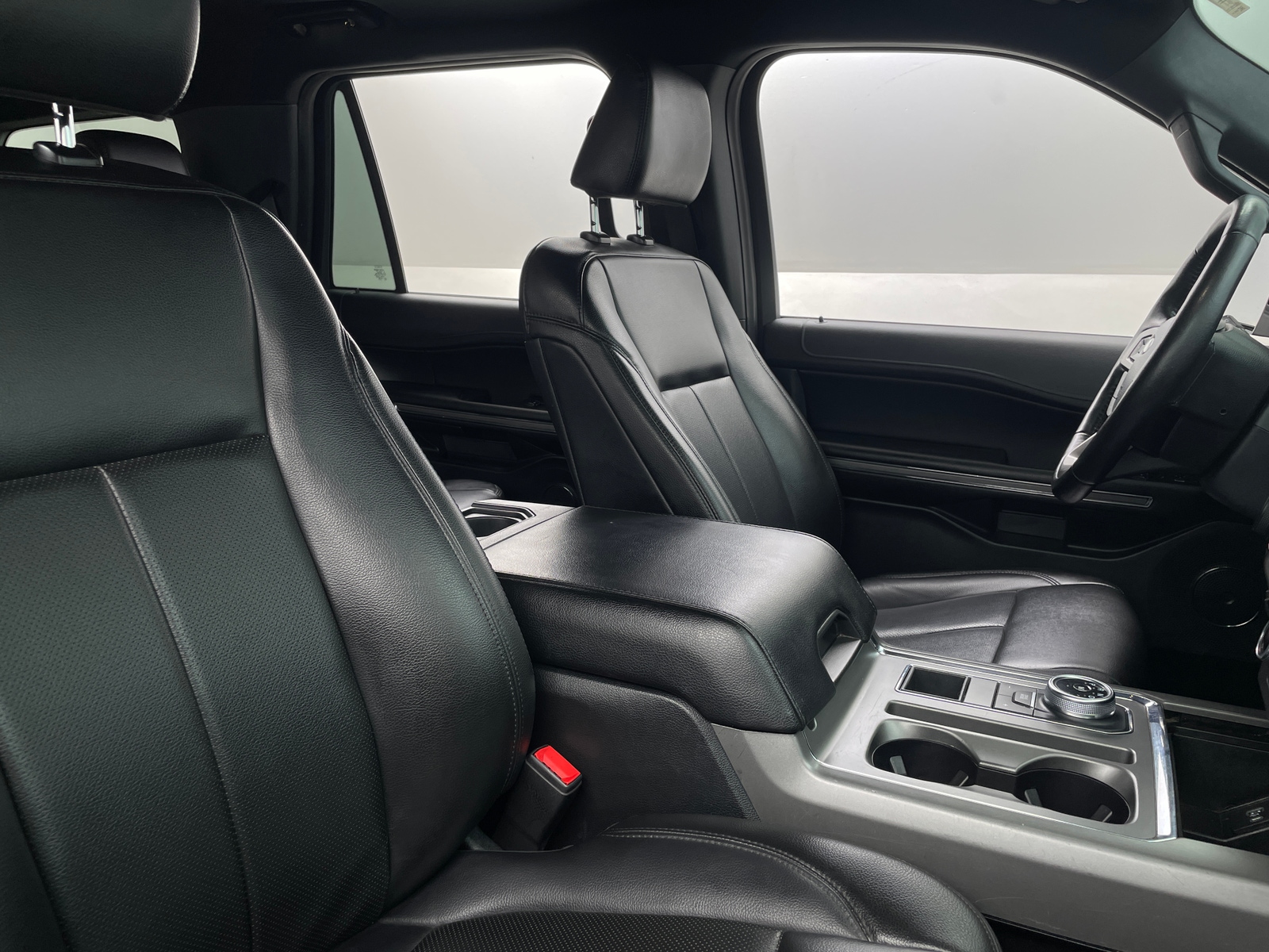 Thumbnail: 2021 Ford Expedition - 2
