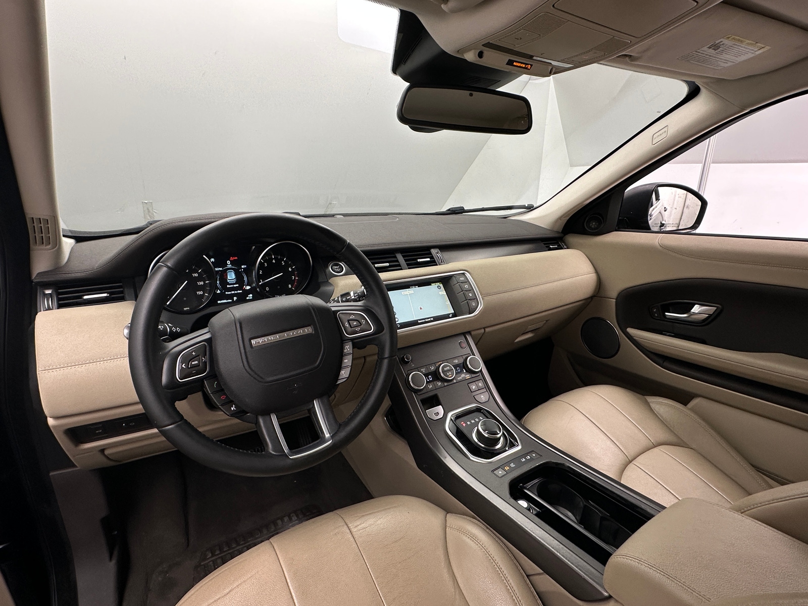 Thumbnail: 2019 Land Rover Range Rover Evoque - 2