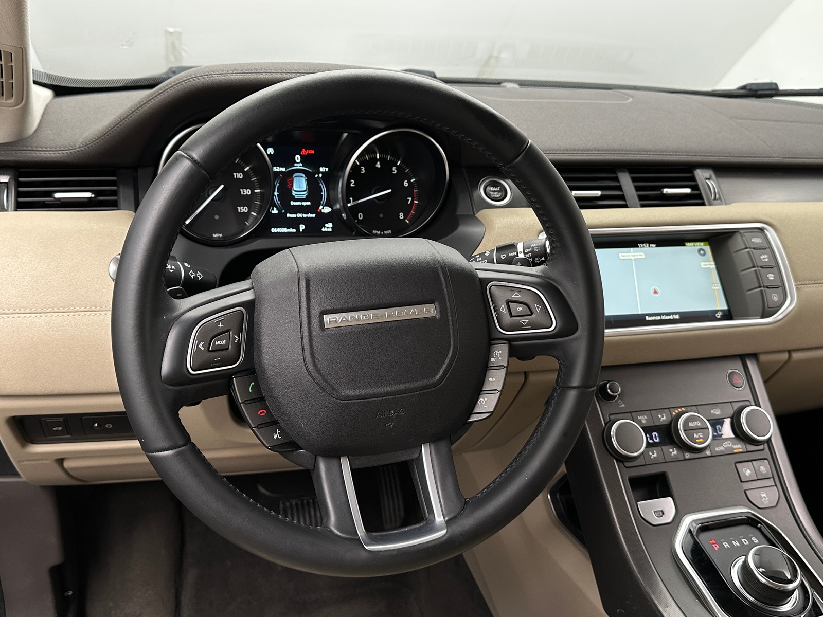 Thumbnail: 2019 Land Rover Range Rover Evoque - 4
