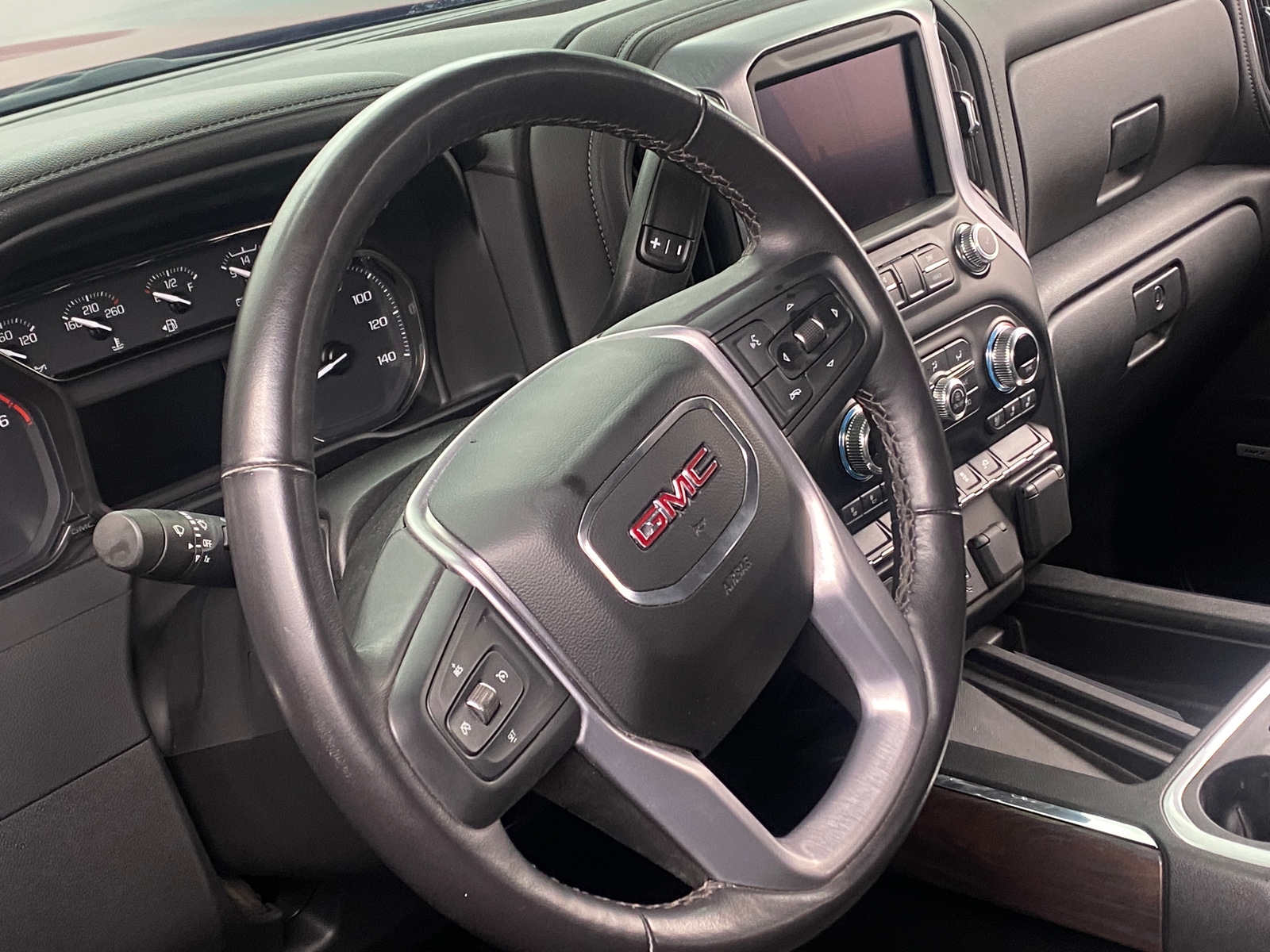 Thumbnail: 2022 GMC Sierra 2500 - 4